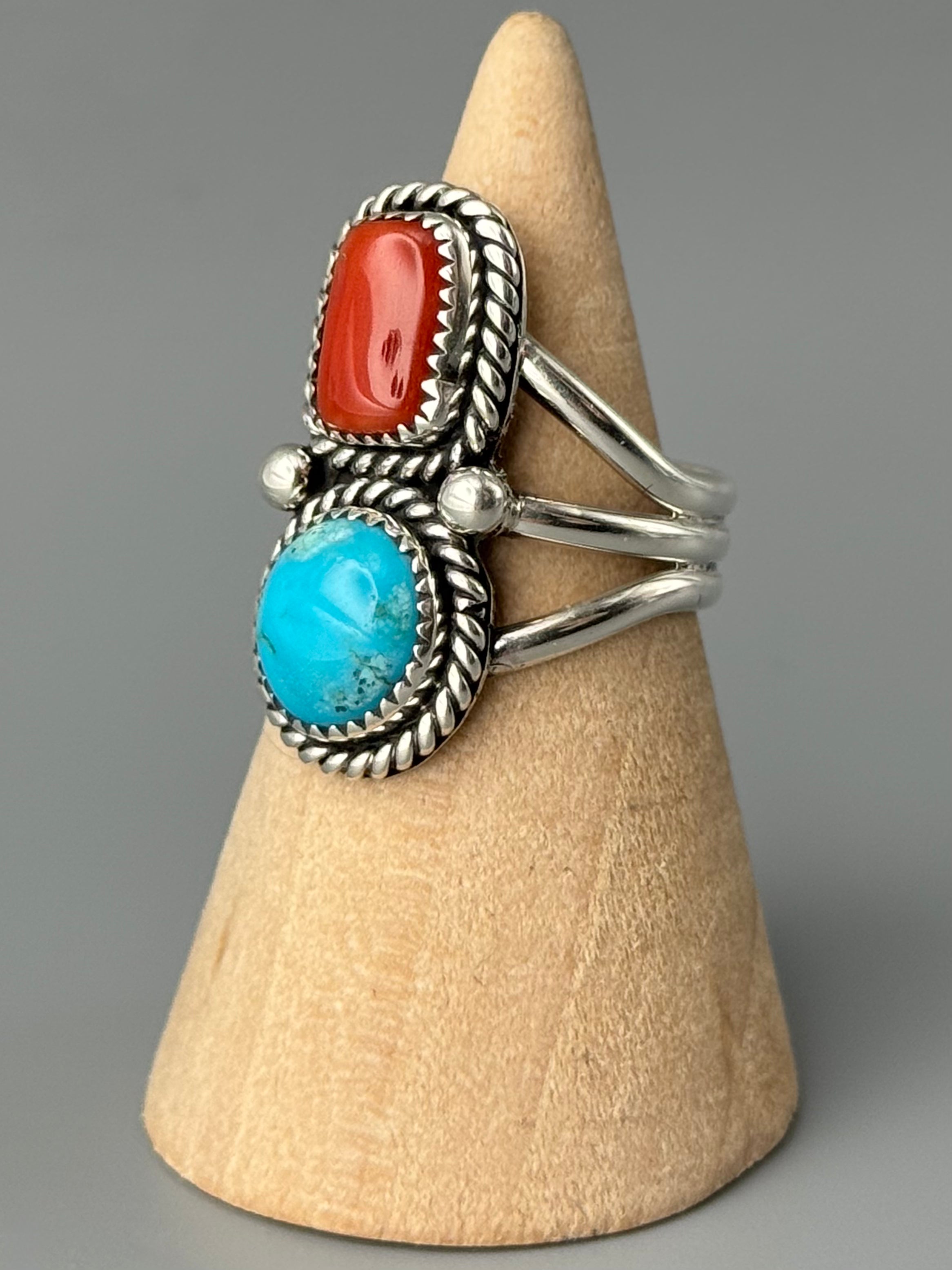 •KINGMAN TURQUOISE & CORAL - NAAKI• Navajo silver ring (size 7.25)