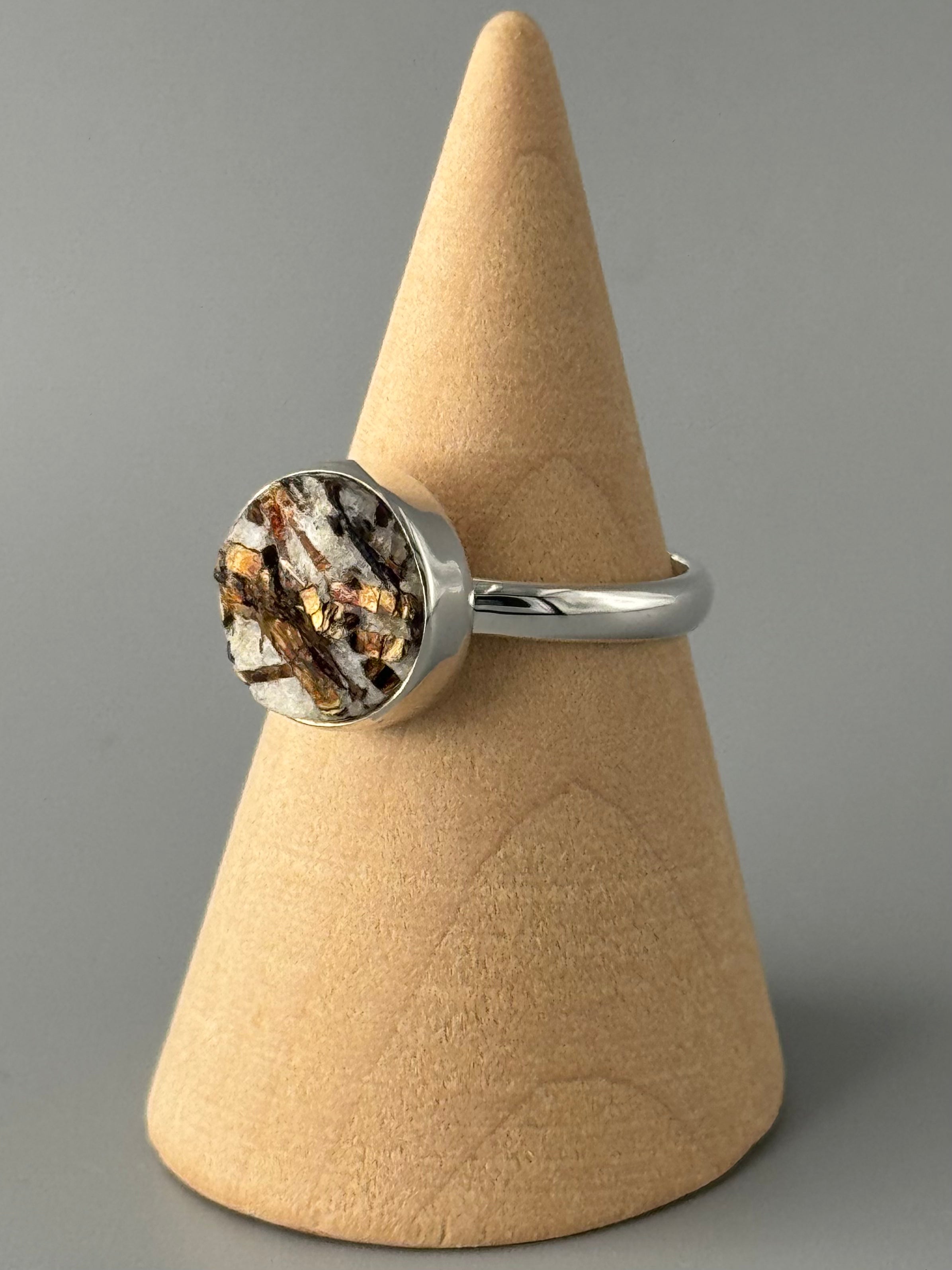 •ASTROPHYLLITE - ROUND• simple bezel silver ring (size 7)