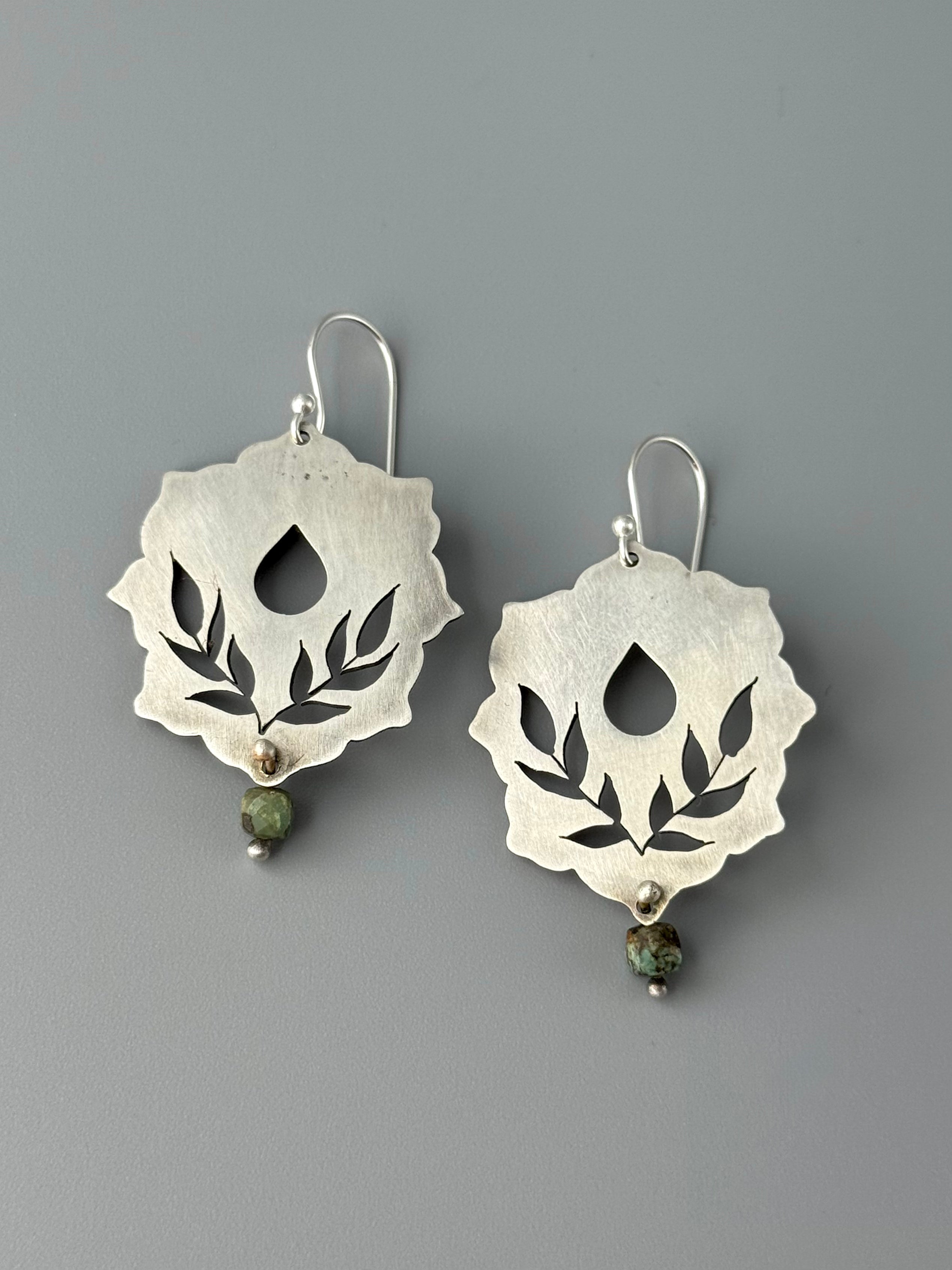 •SWEETGRASS FLOWER• turquoise + silver dangle earrings
