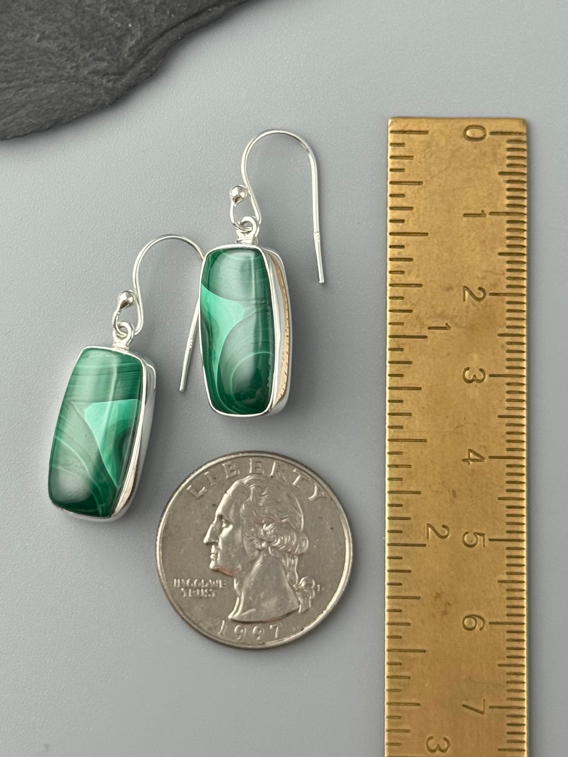 •MALACHITE - SOFT RECTANGLE• silver dangle earrings