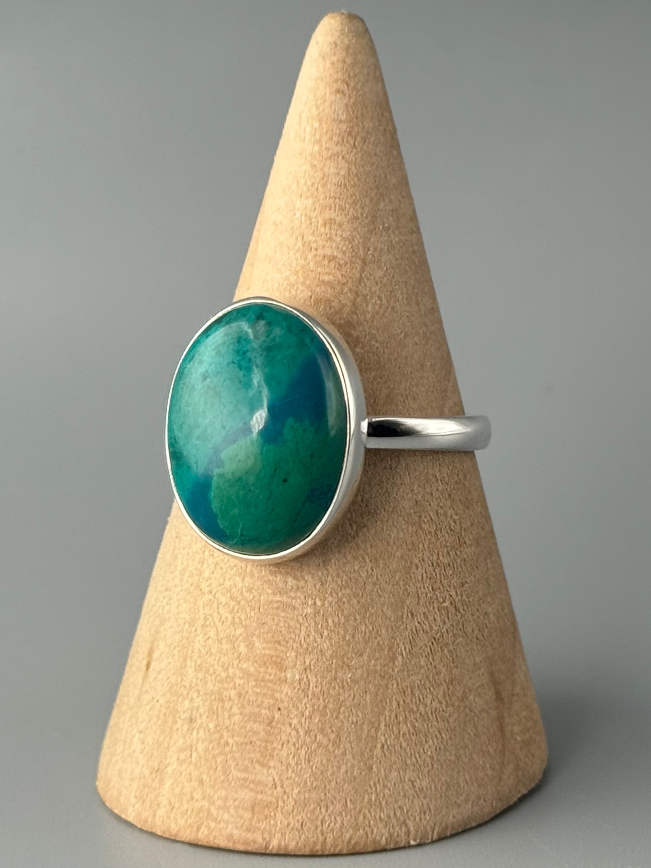 •CHRYSOCOLLA - OVAL• sterling silver ring (size 9)