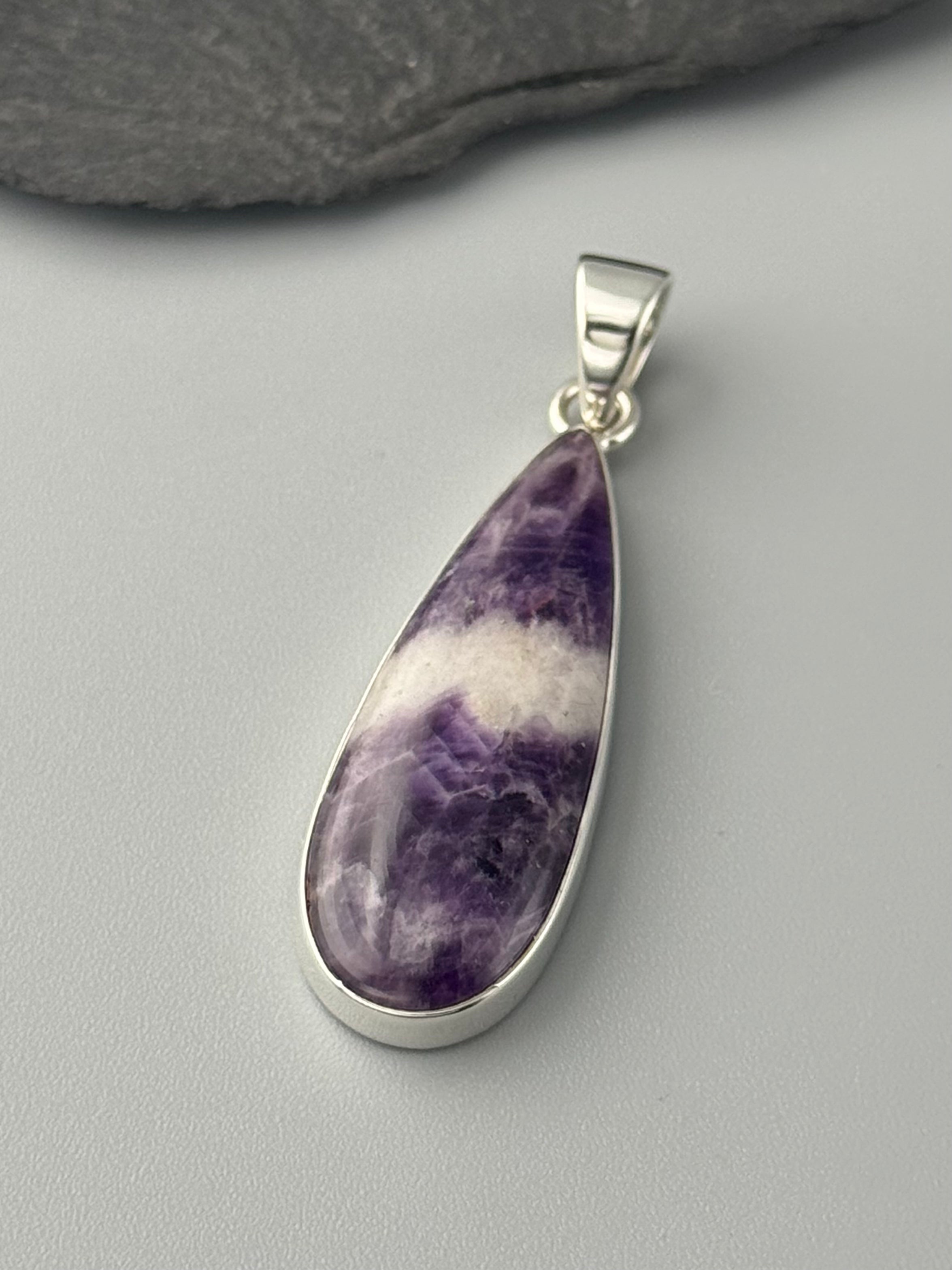 •CHEVRON AMETHYST - SLENDER TEAR• sterling silver pendant