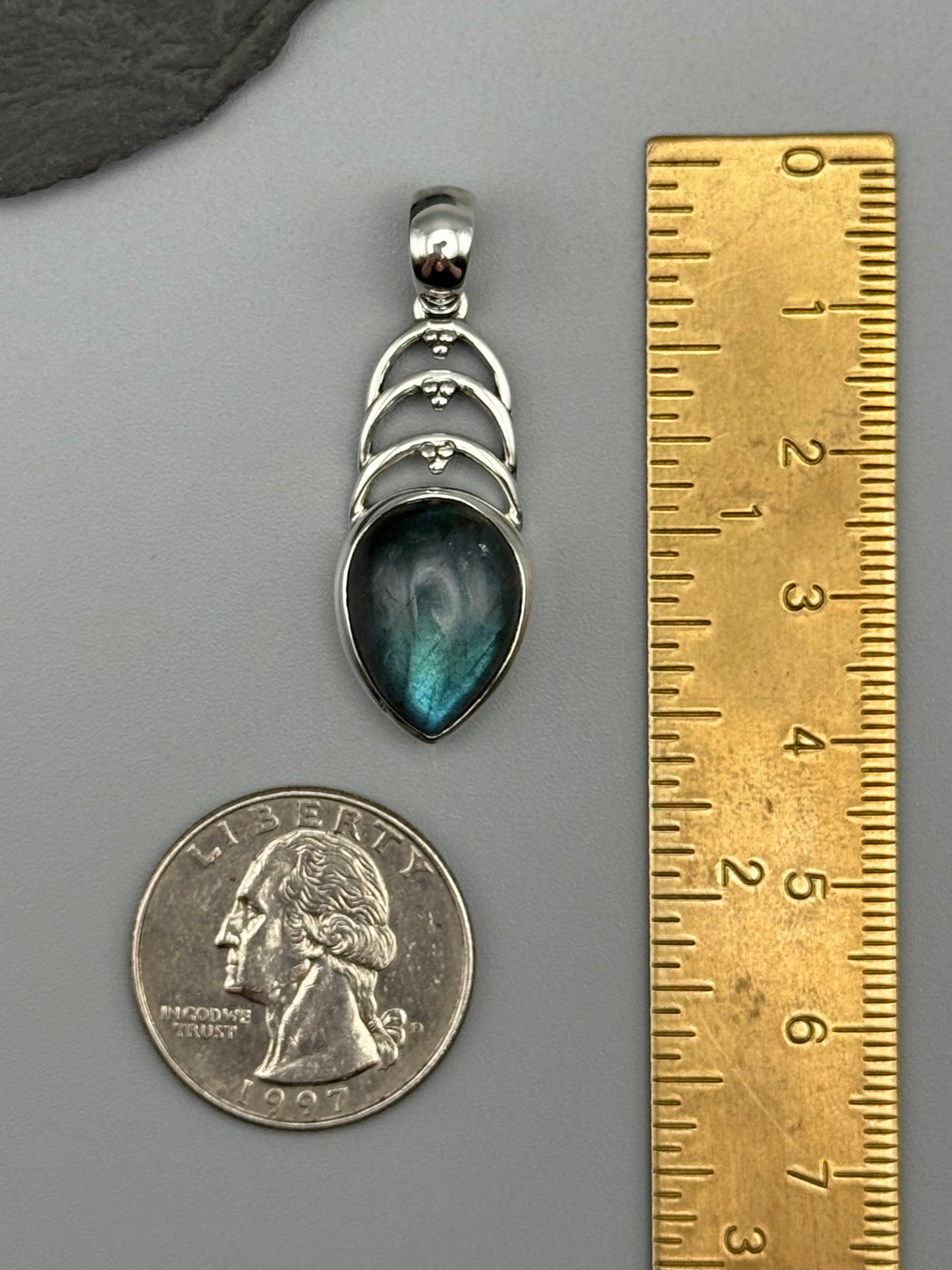 •LABRADORITE SPEAR TEAR - OZ• sterling silver pendant
