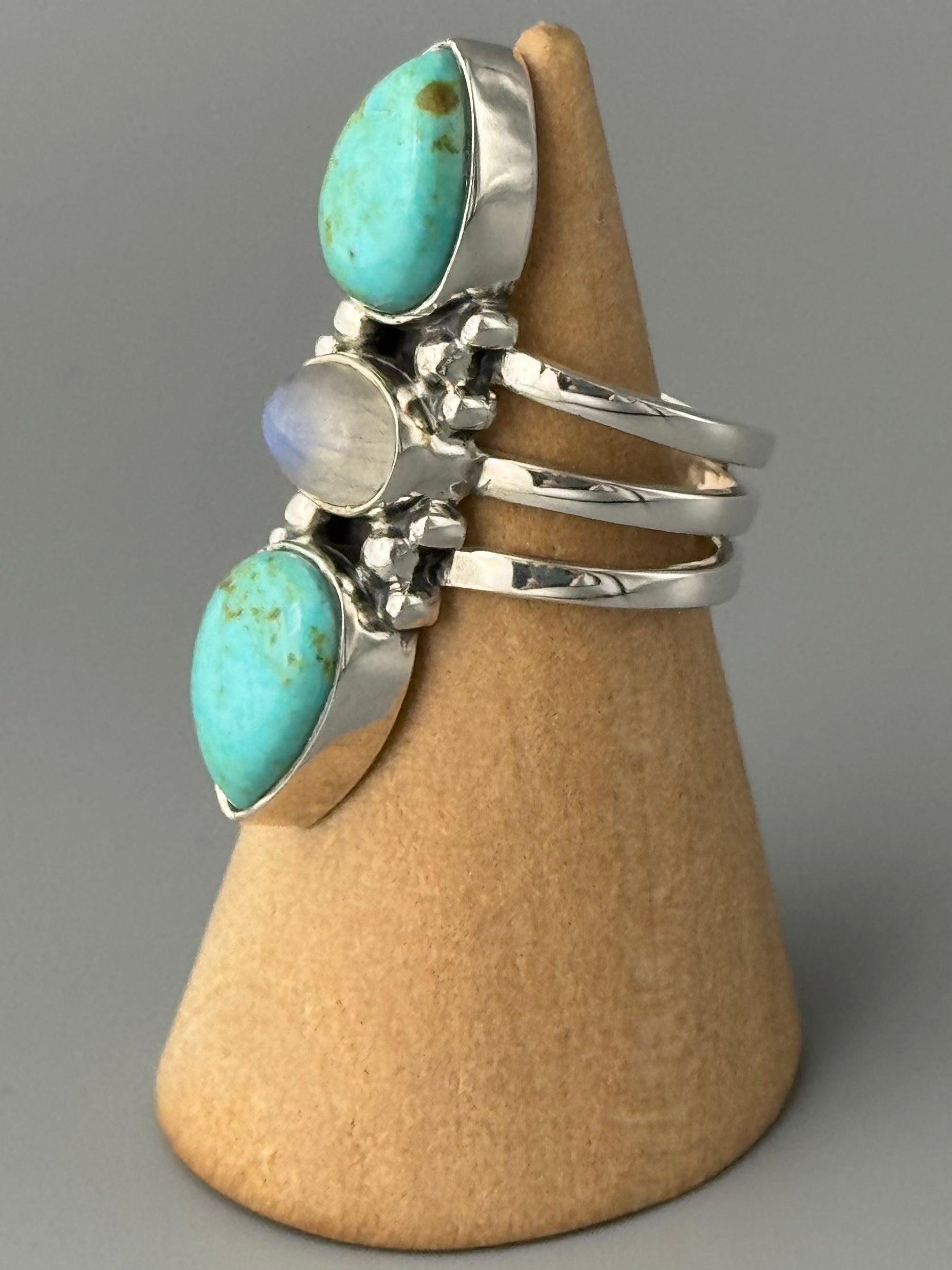 •TURQUOISE + RAINBOW MOONSTONE - EQUATOR• triple split band silver ring (size 5.75)