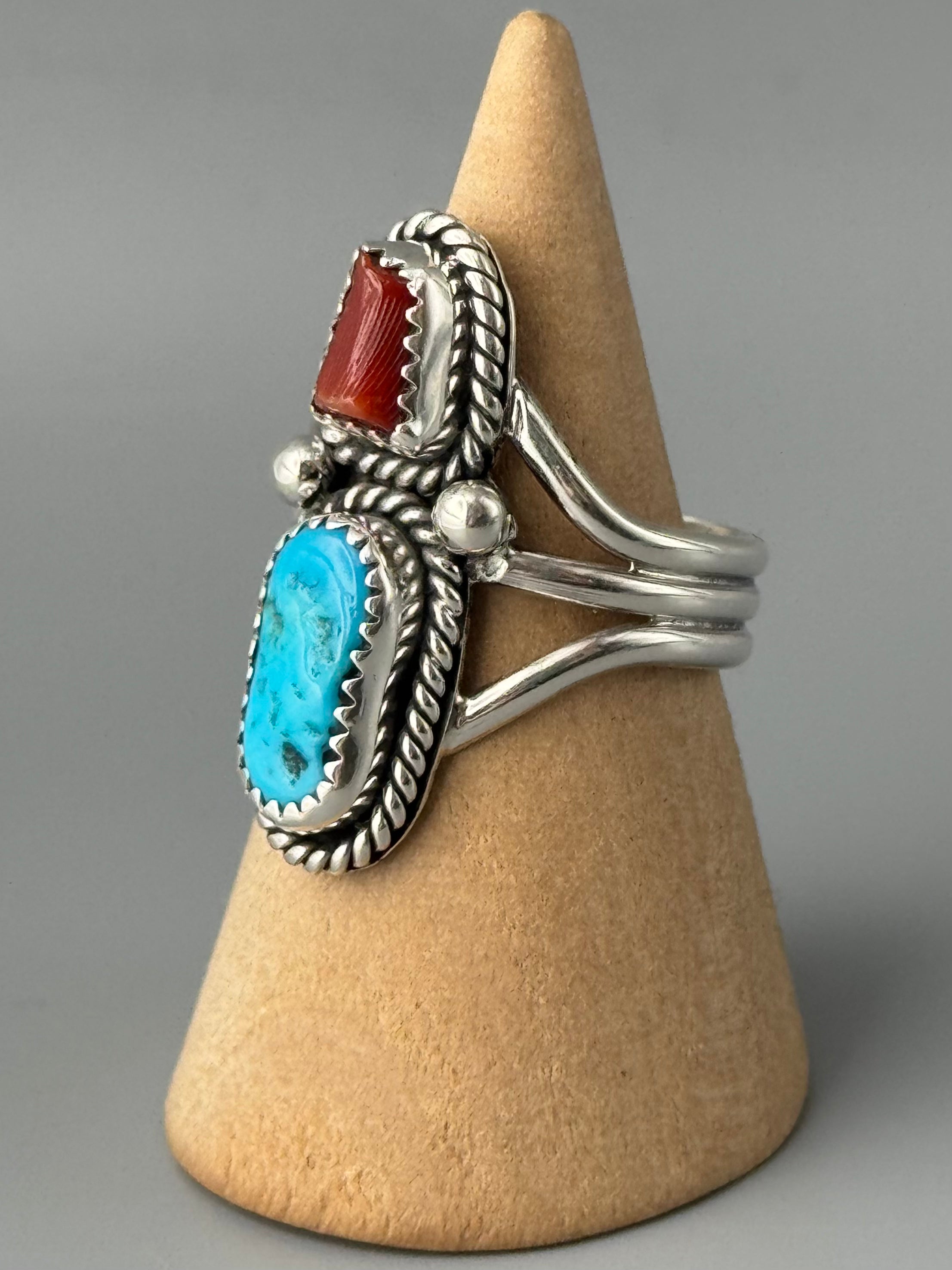 •KINGMAN TURQUOISE & CORAL - NAAKI• Navajo silver ring (size 9.25)