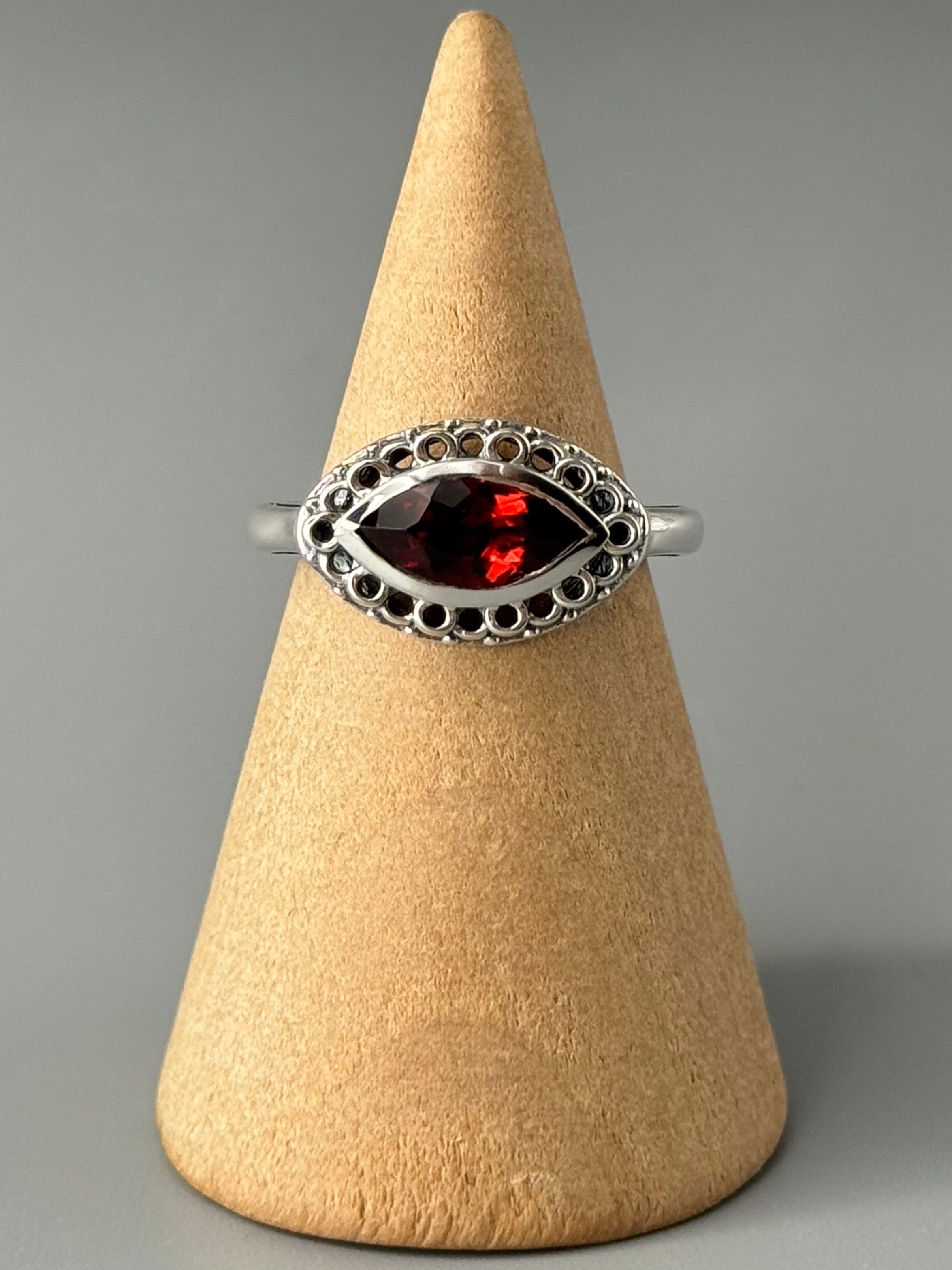 •GARNET - OJO• sterling silver ring (various sizes)