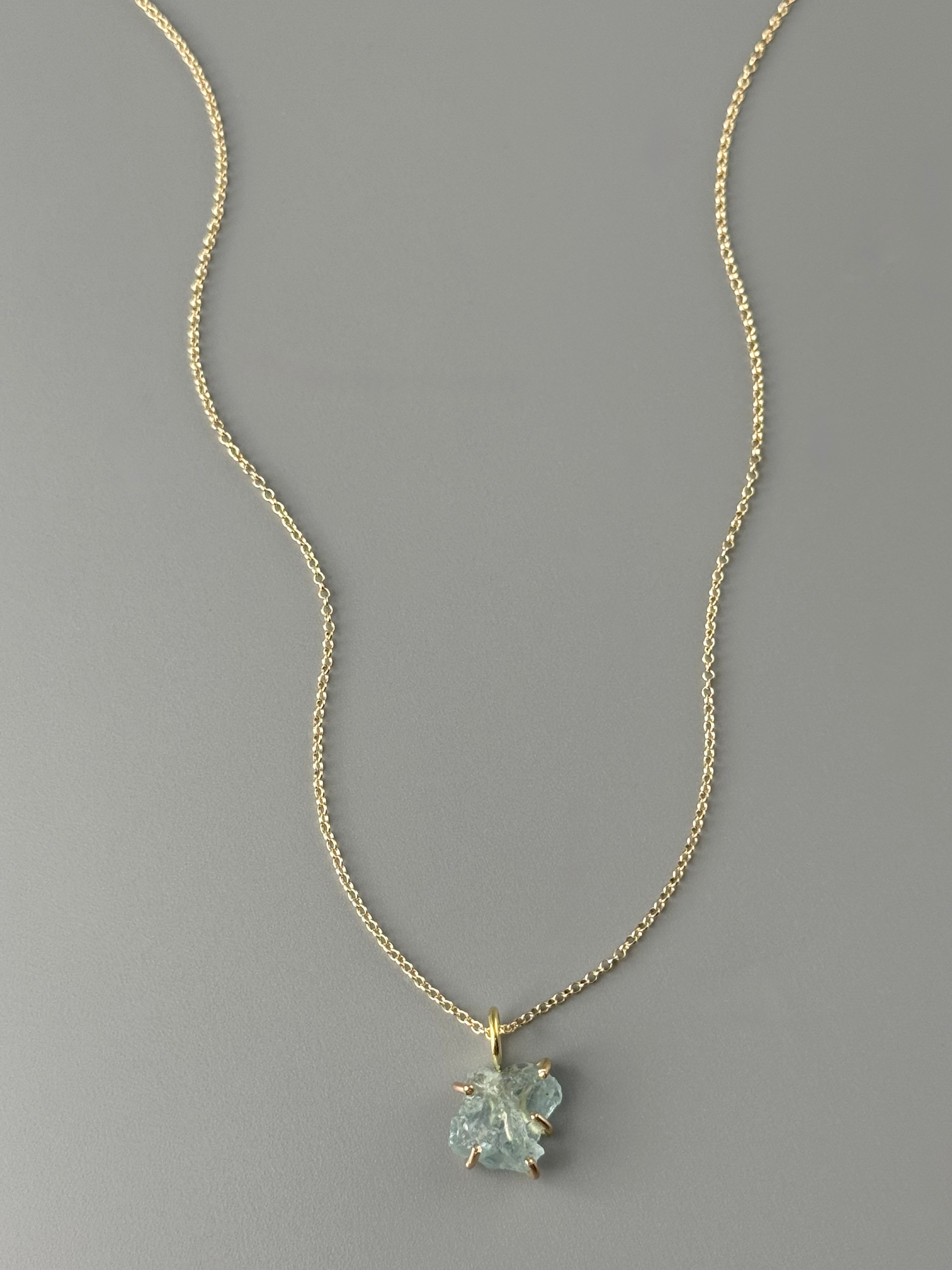 •CRADLE• aquamarine + gold necklace (18" long)