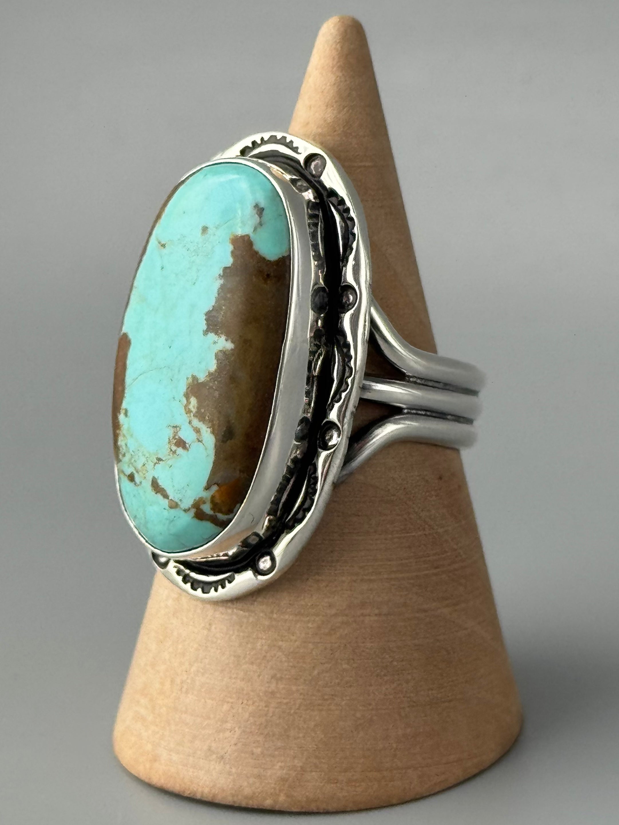 •#8 TURQUOISE - SHÁ• Navajo silver ring (size 9.25)
