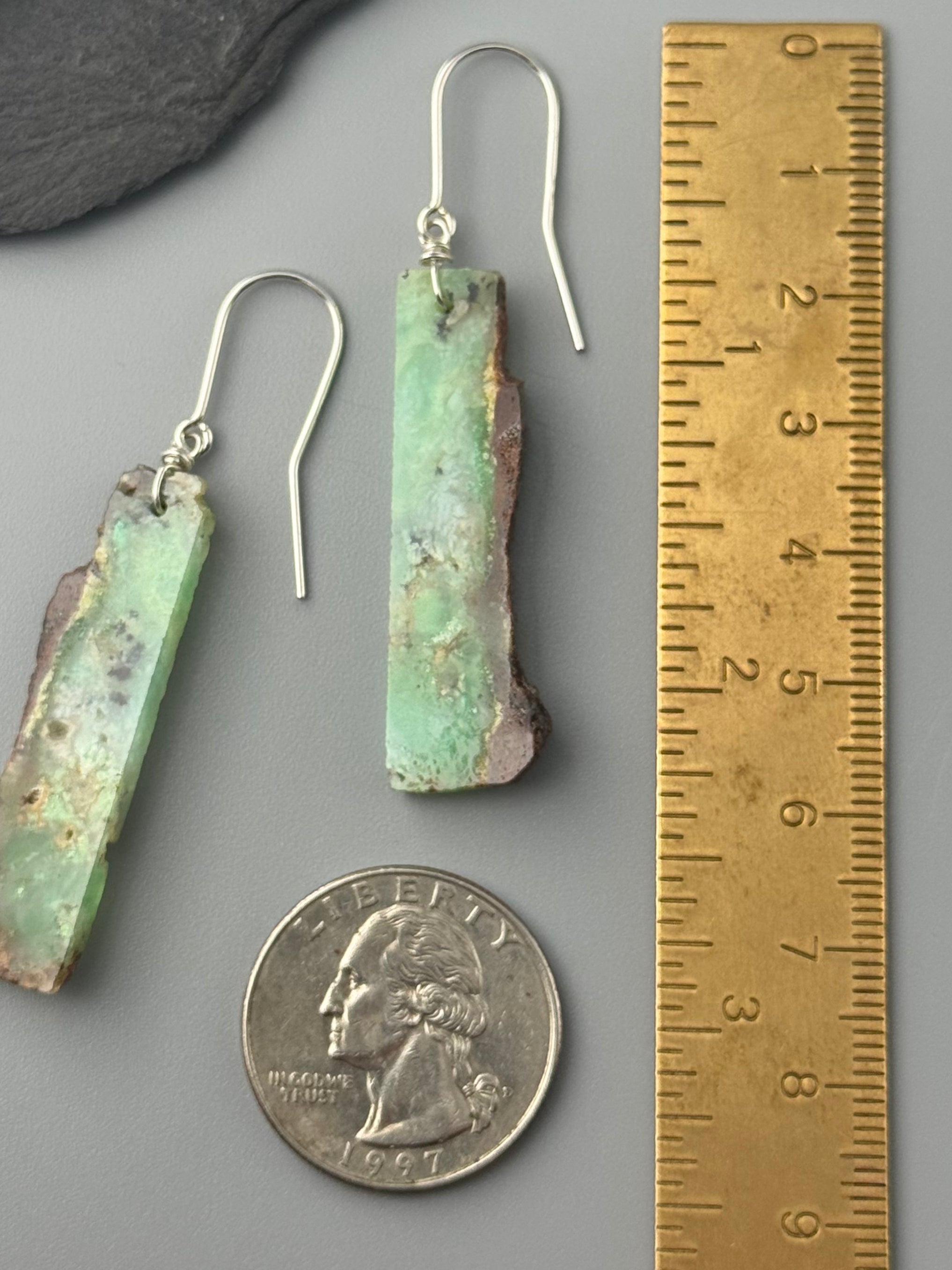 •STRAY• chrysoprase + silver earrings