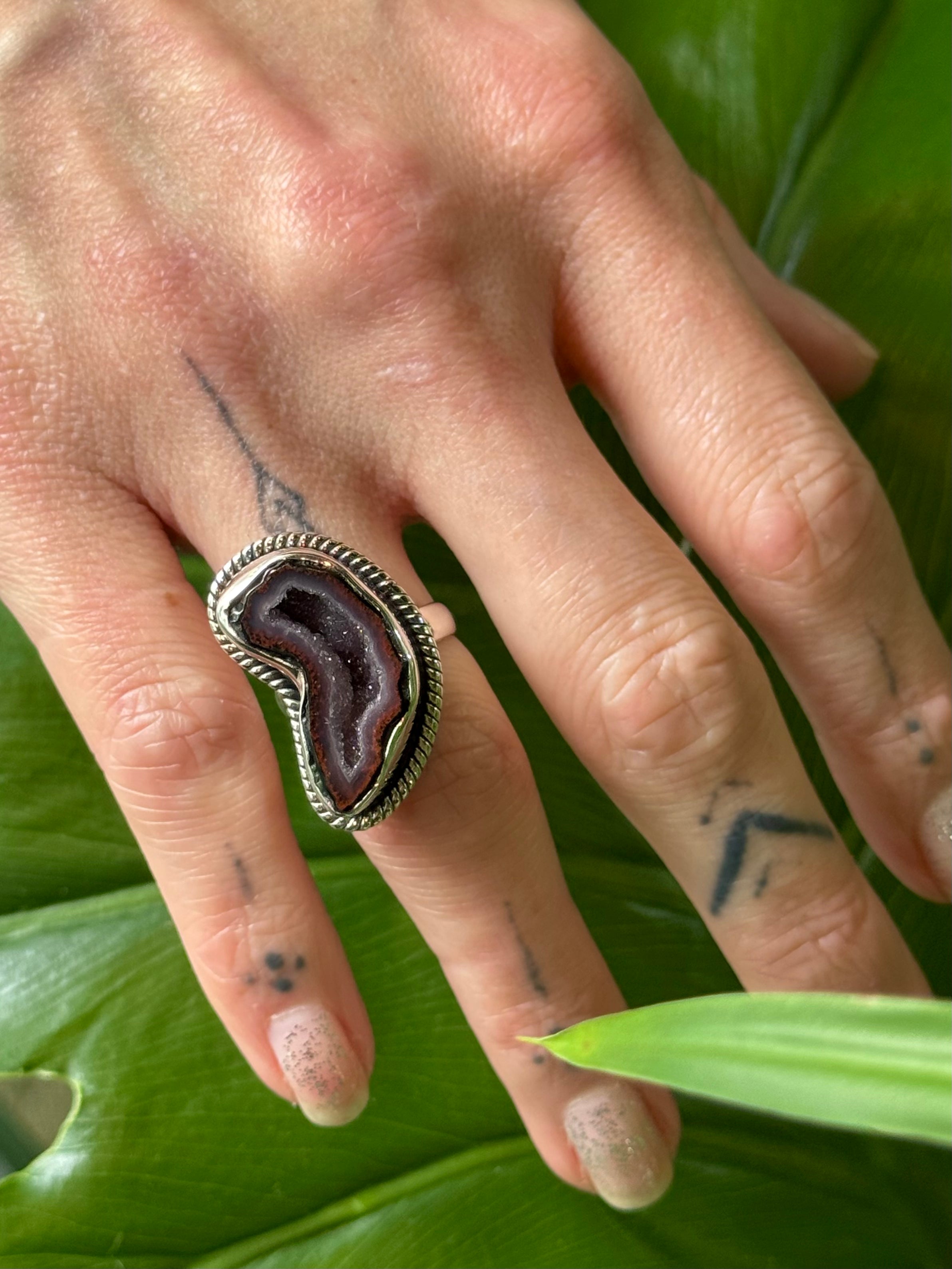 •COCONUT DRUZY GEODE - FREEFORM - 2• silver ring (size 7)