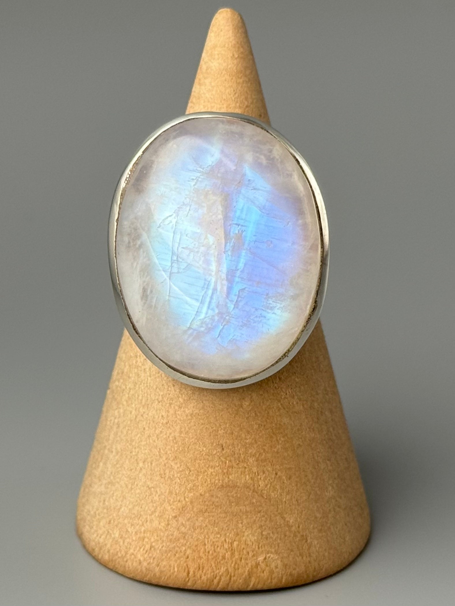 •RAINBOW MOONSTONE - LARGE OVAL• simple bezel silver ring (size 7.5)