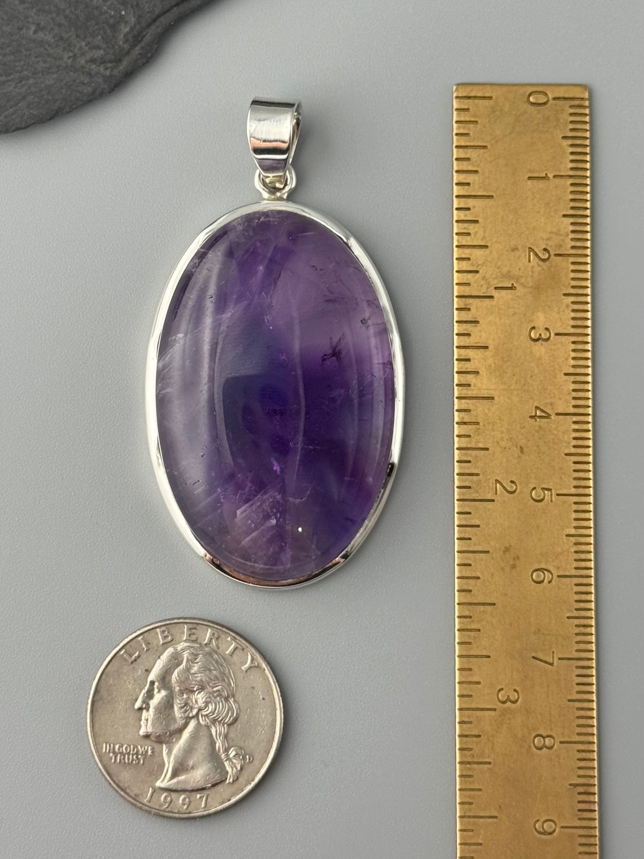•AMETHYST - LARGE OVAL• scalloped bezel silver pendant