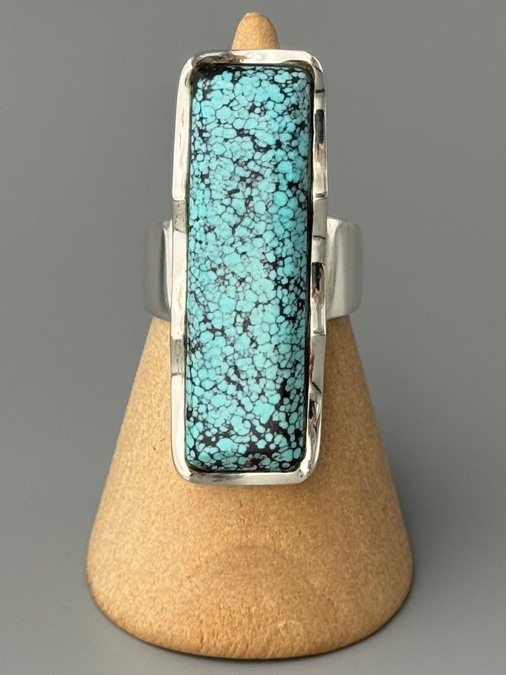 •TURQUOISE - TOWER• scalloped bezel silver ring (size 6.5)