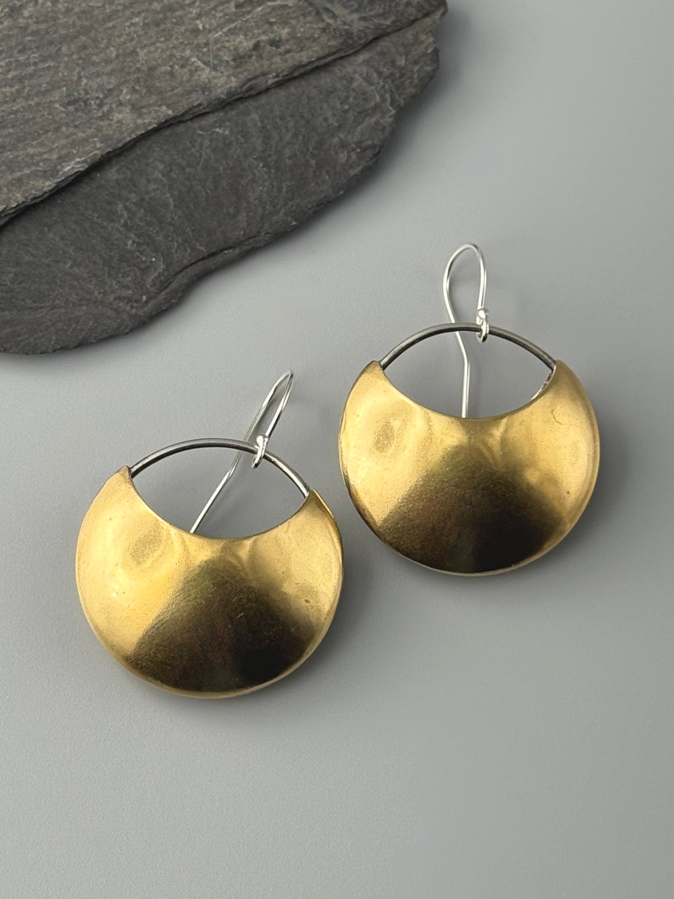 •SMALL SCOOP• brass dangle earrings