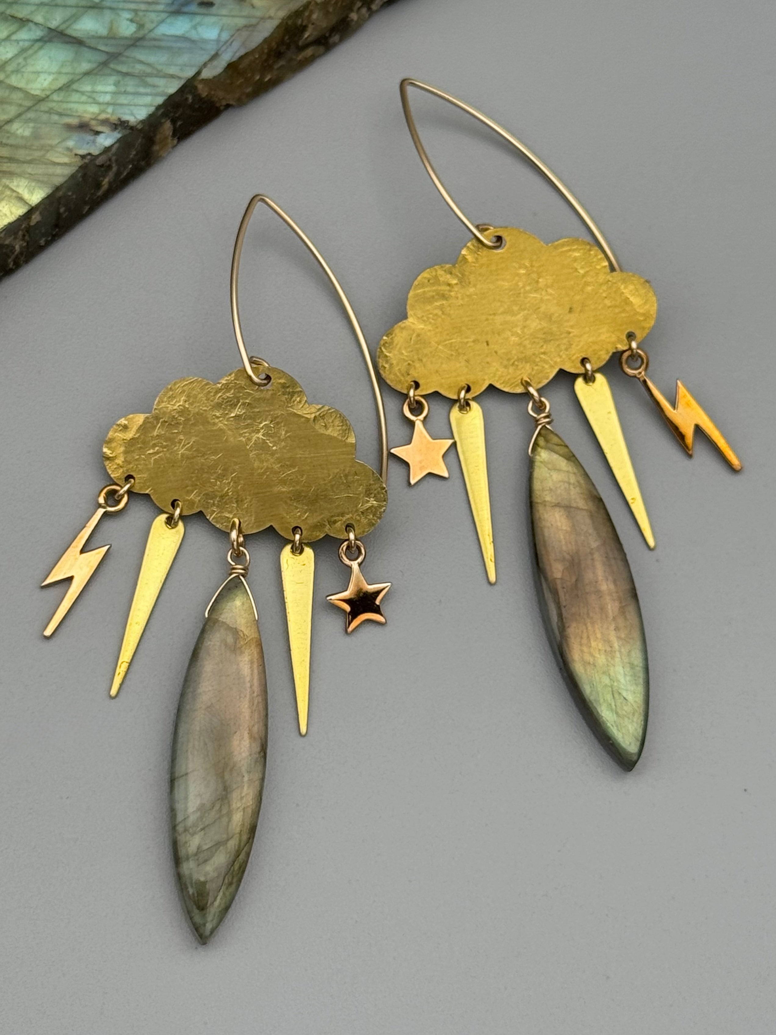 •STORMY• labradorite deep marquise + gold earrings