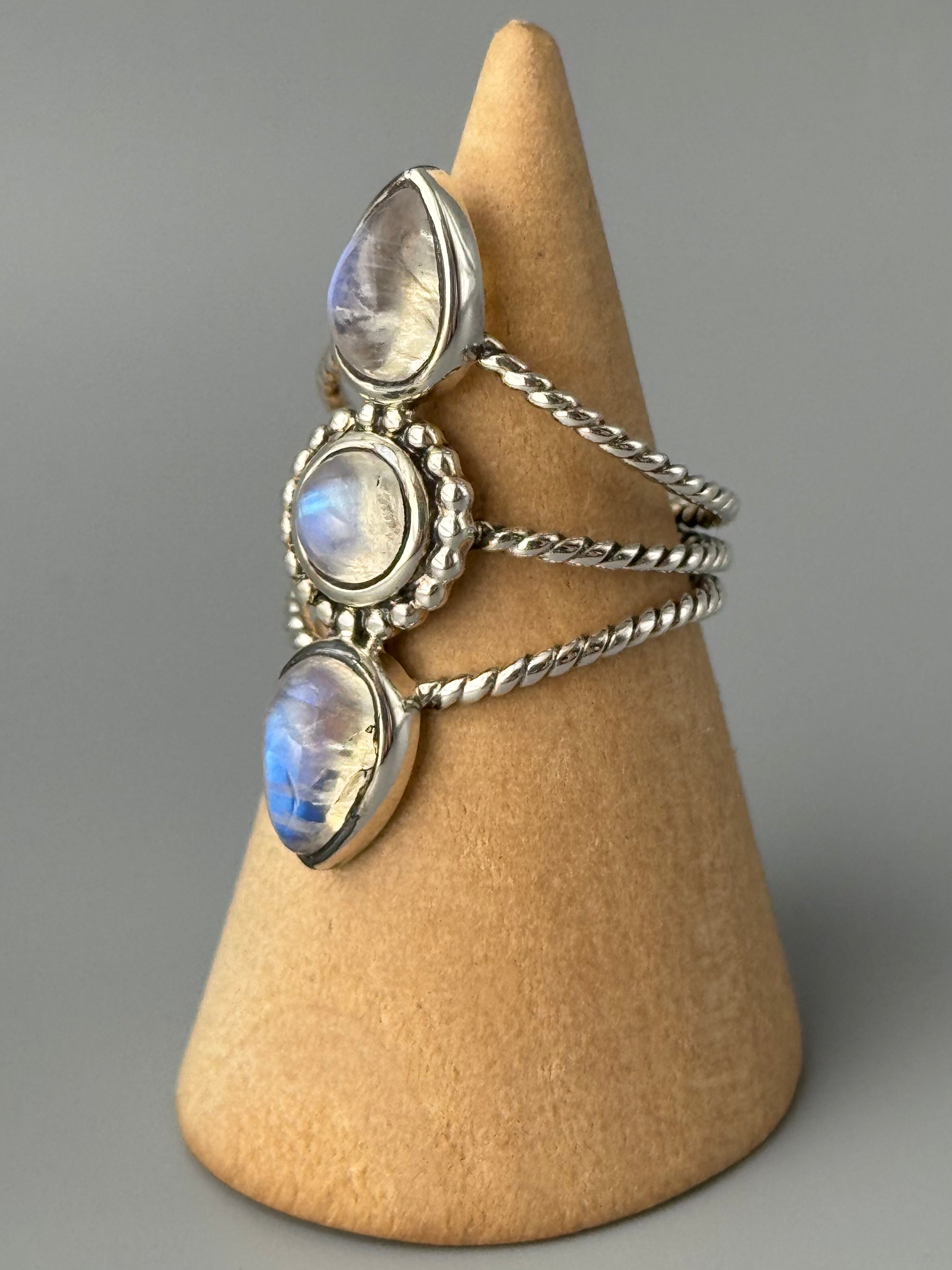 •RAINBOW MOONSTONE - EQUATOR• triple split band silver ring (various sizes)
