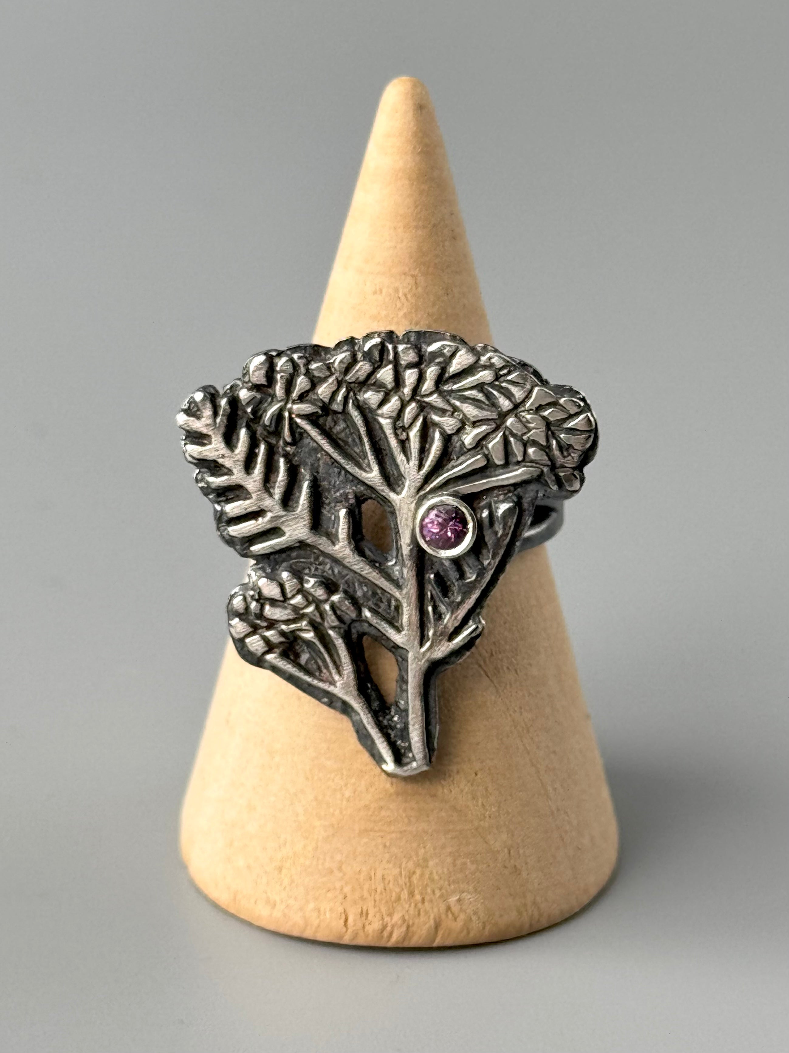 •YARROW• pink sapphire + silver ring (size 8.25)