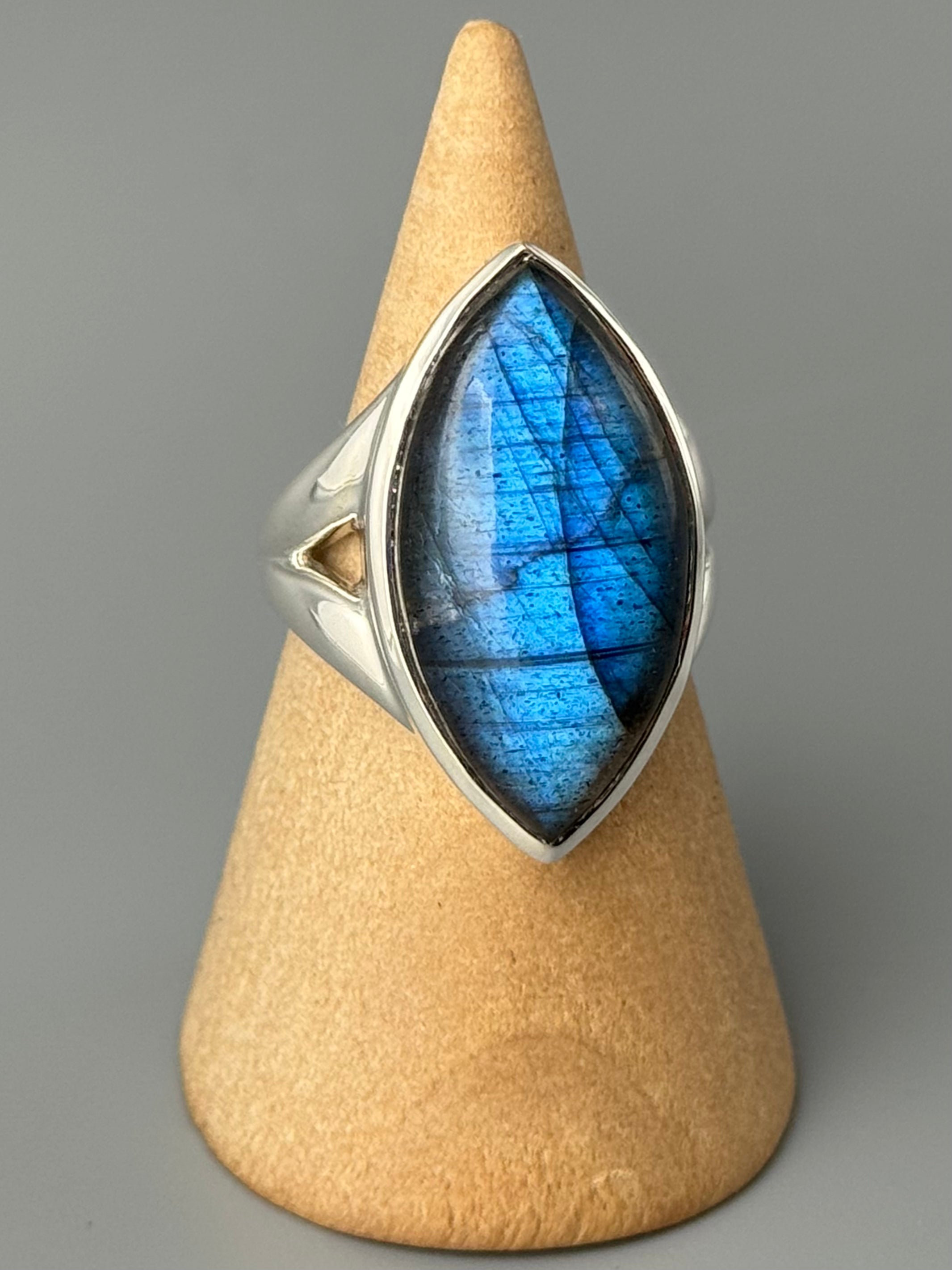 •LABRADORITE - EYE• split band silver ring (various sizes)