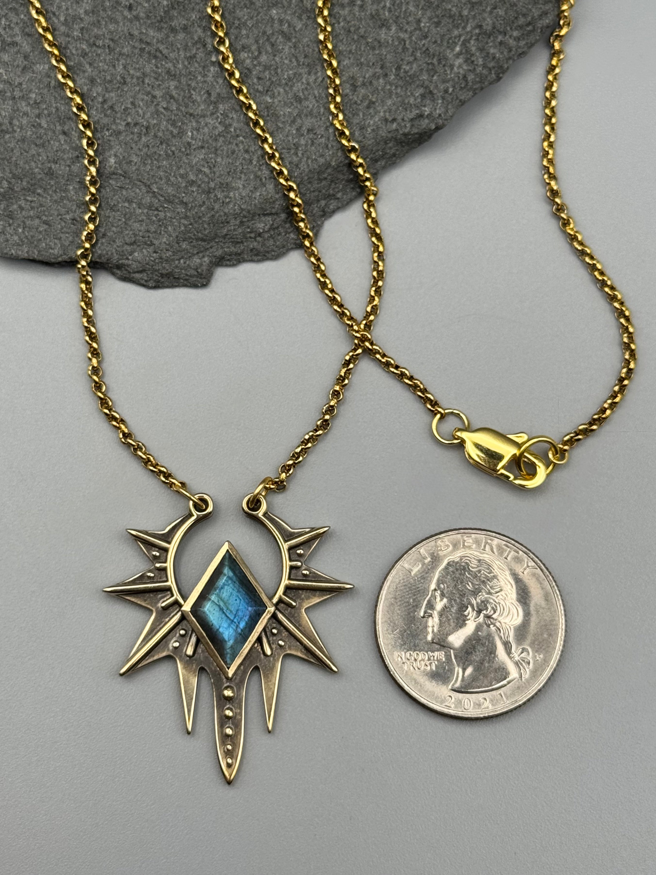 •STARLING• labradorite + gold necklace (16" long)