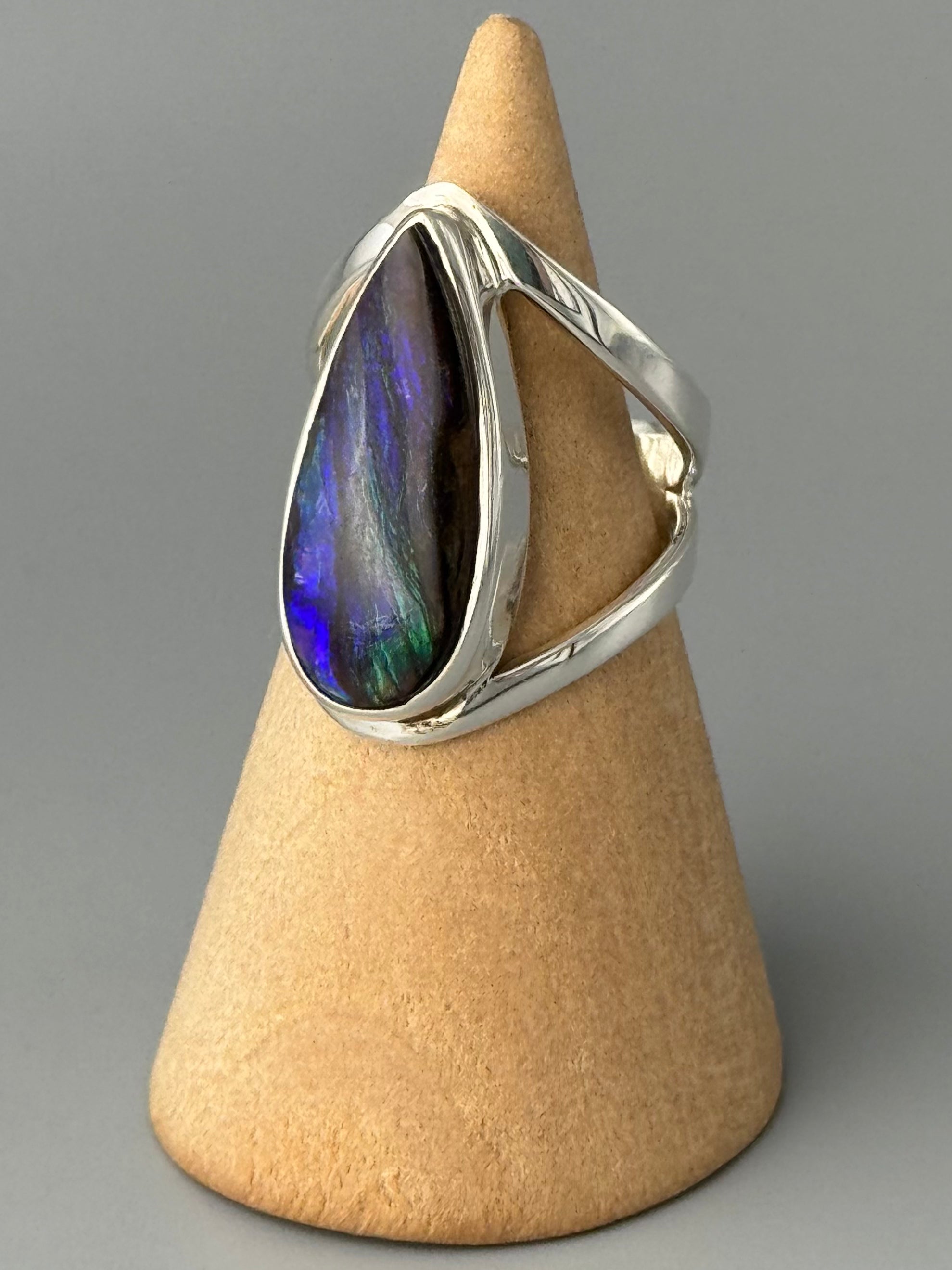 •AMMOLITE - TEAR• split band silver ring (size 6)