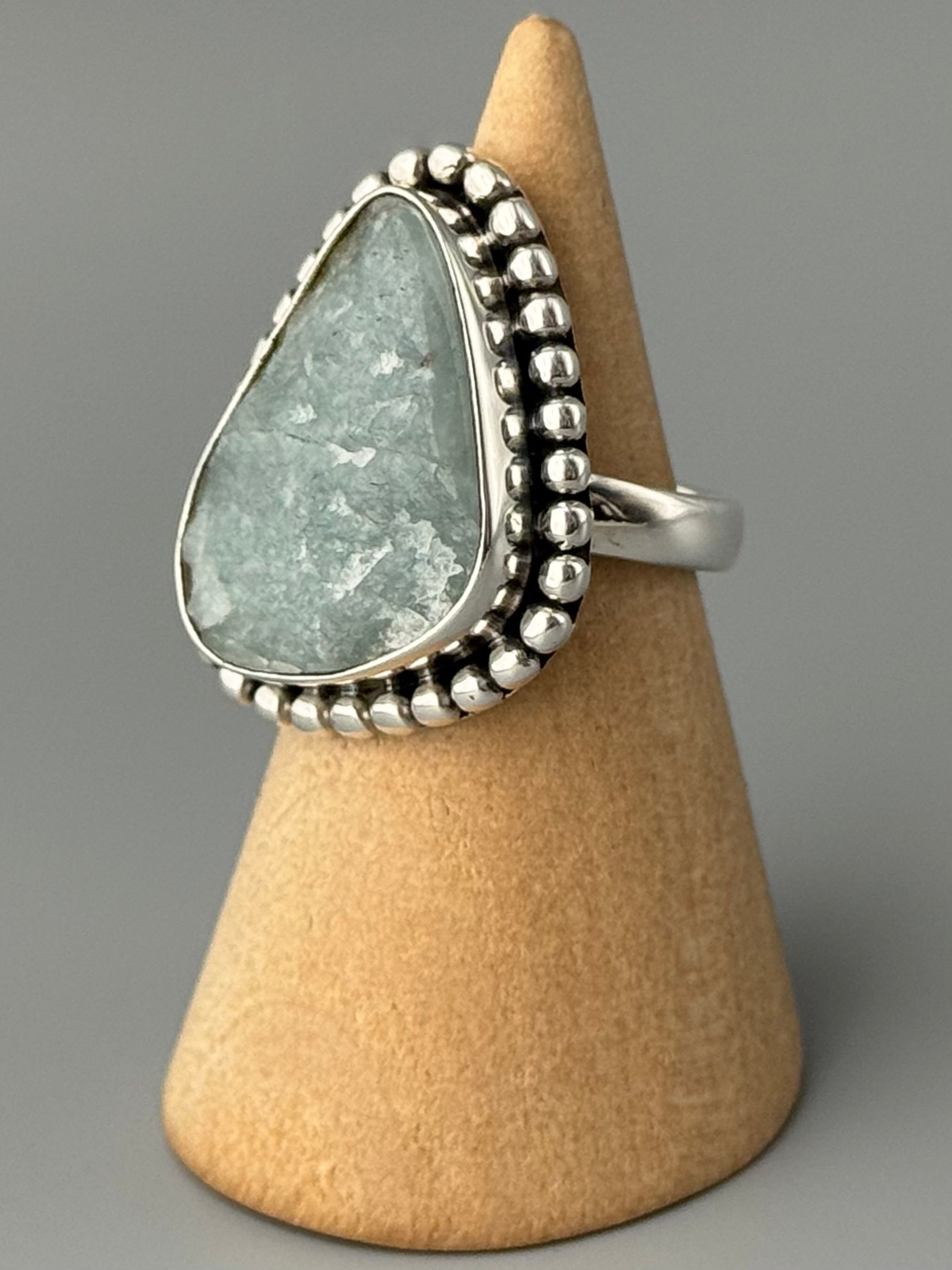 •AQUAMARINE - FREEFORM• dotted bezel silver ring (size 6)