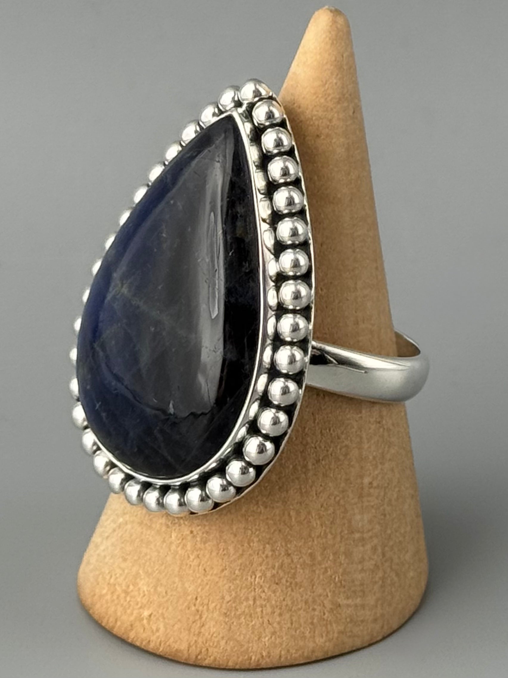 •LABRADORITE - TEAR• dotted bezel silver ring (size 10)