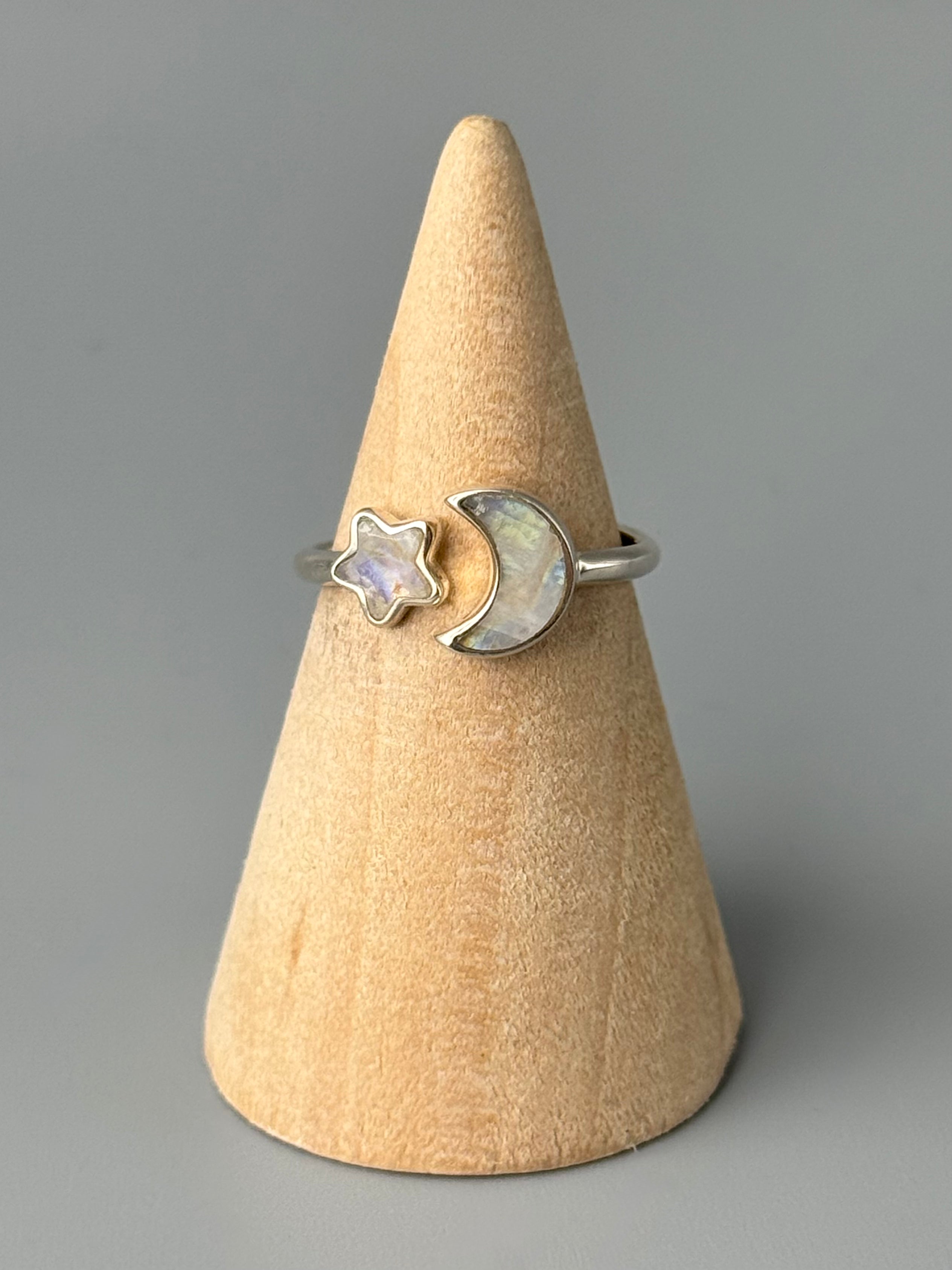 •RAINBOW MOONSTONE - STAR & MOON• adjustable silver ring