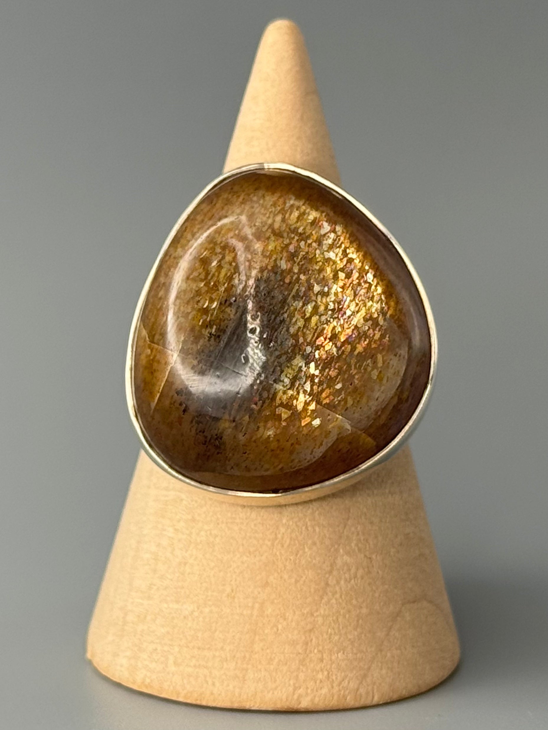 •SUN/MOONSTONE - FREEFORM• split band silver ring (size 9.25)