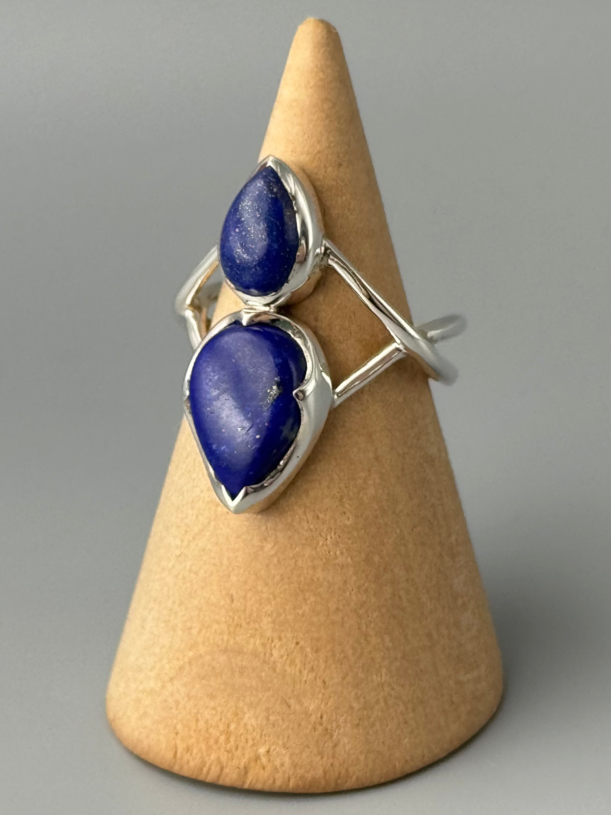 •LAPIS - HOURGLASS• split band silver ring (various sizes)