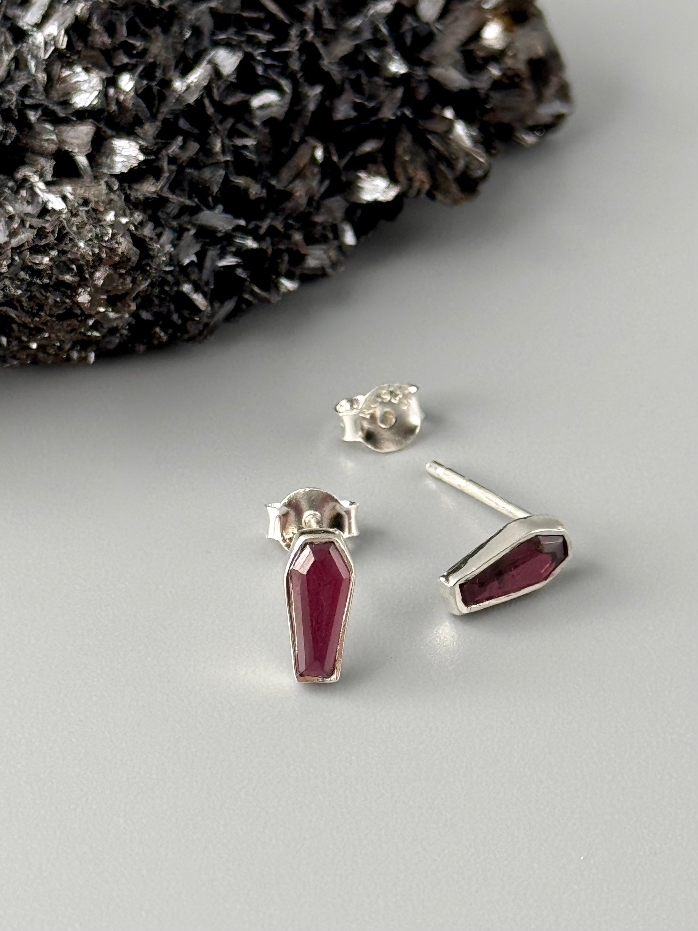 •GARNET - LIL' COFFINS• silver stud earrings