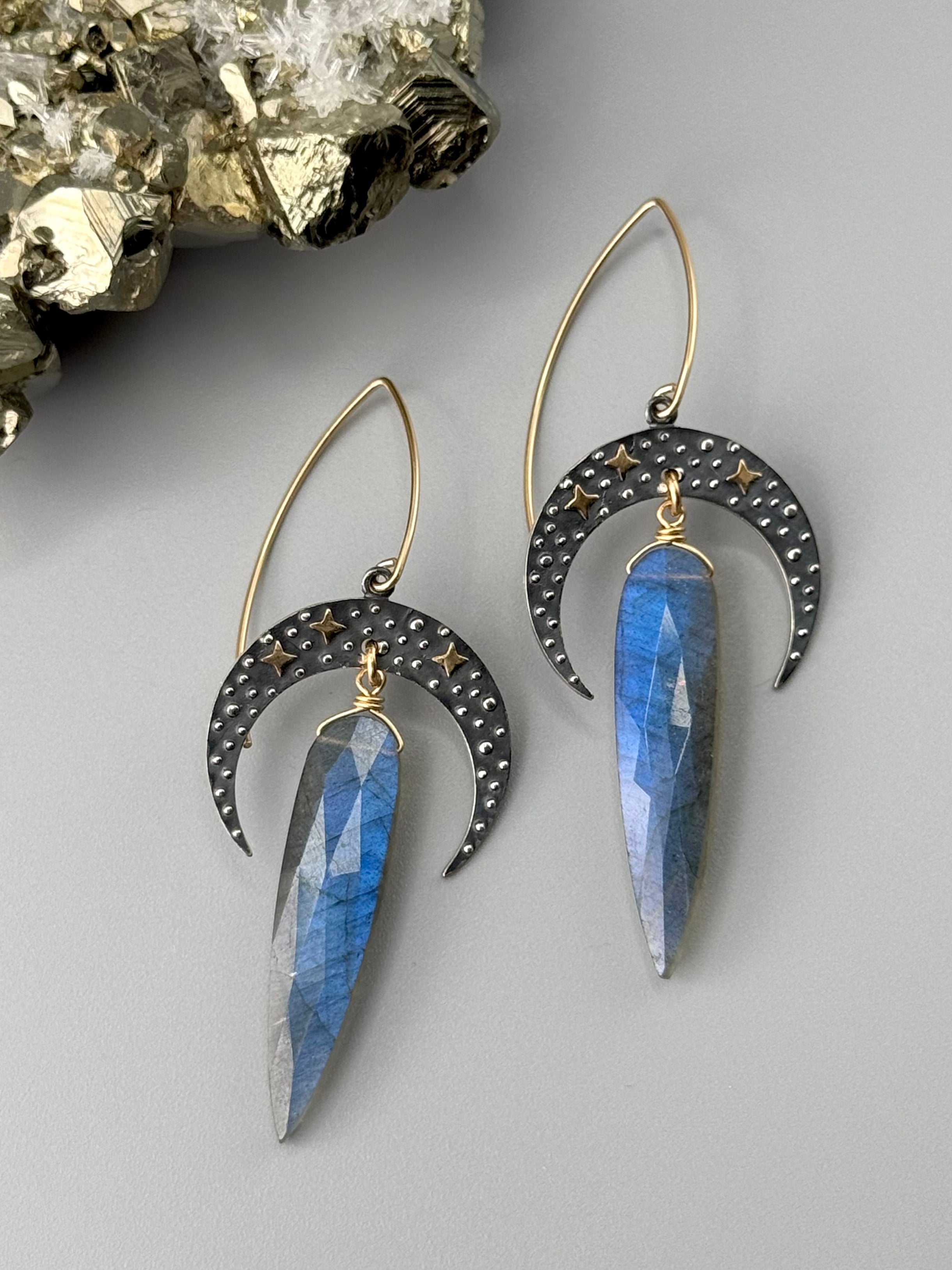 •CELESTIAL SLIVER• labradorite + mixed metal earrings