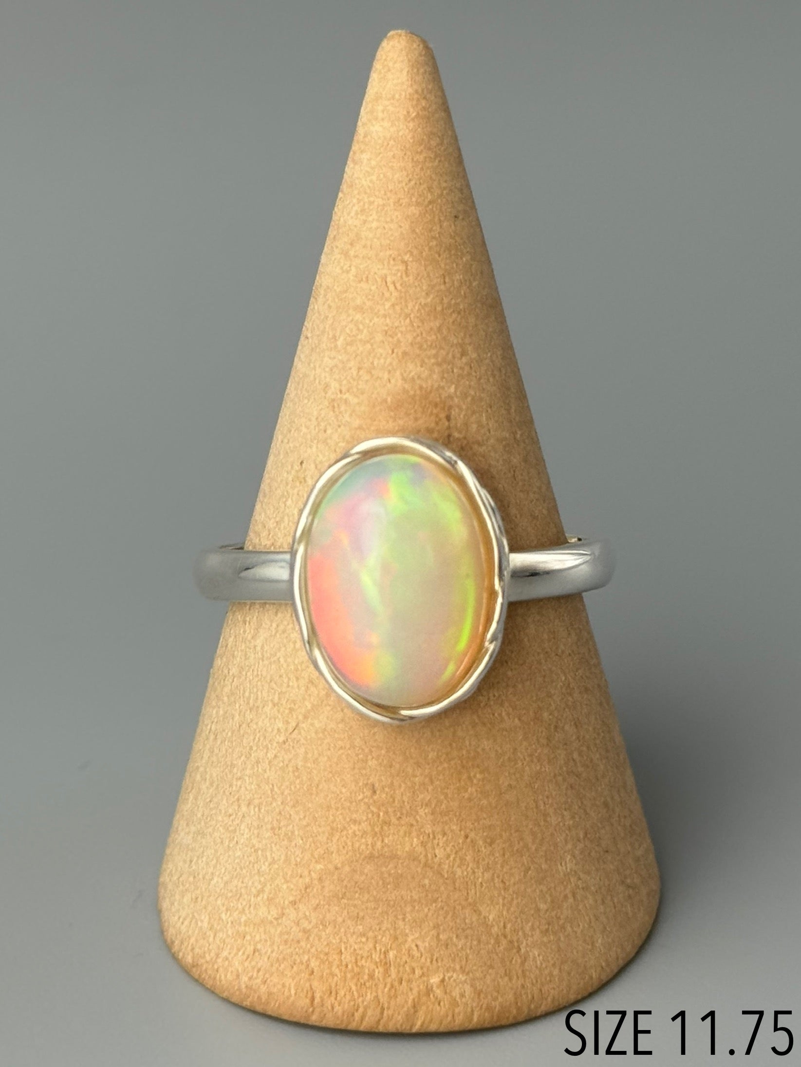 •ETHIOPIAN OPAL - LATTICE• braided bezel silver ring (various sizes)