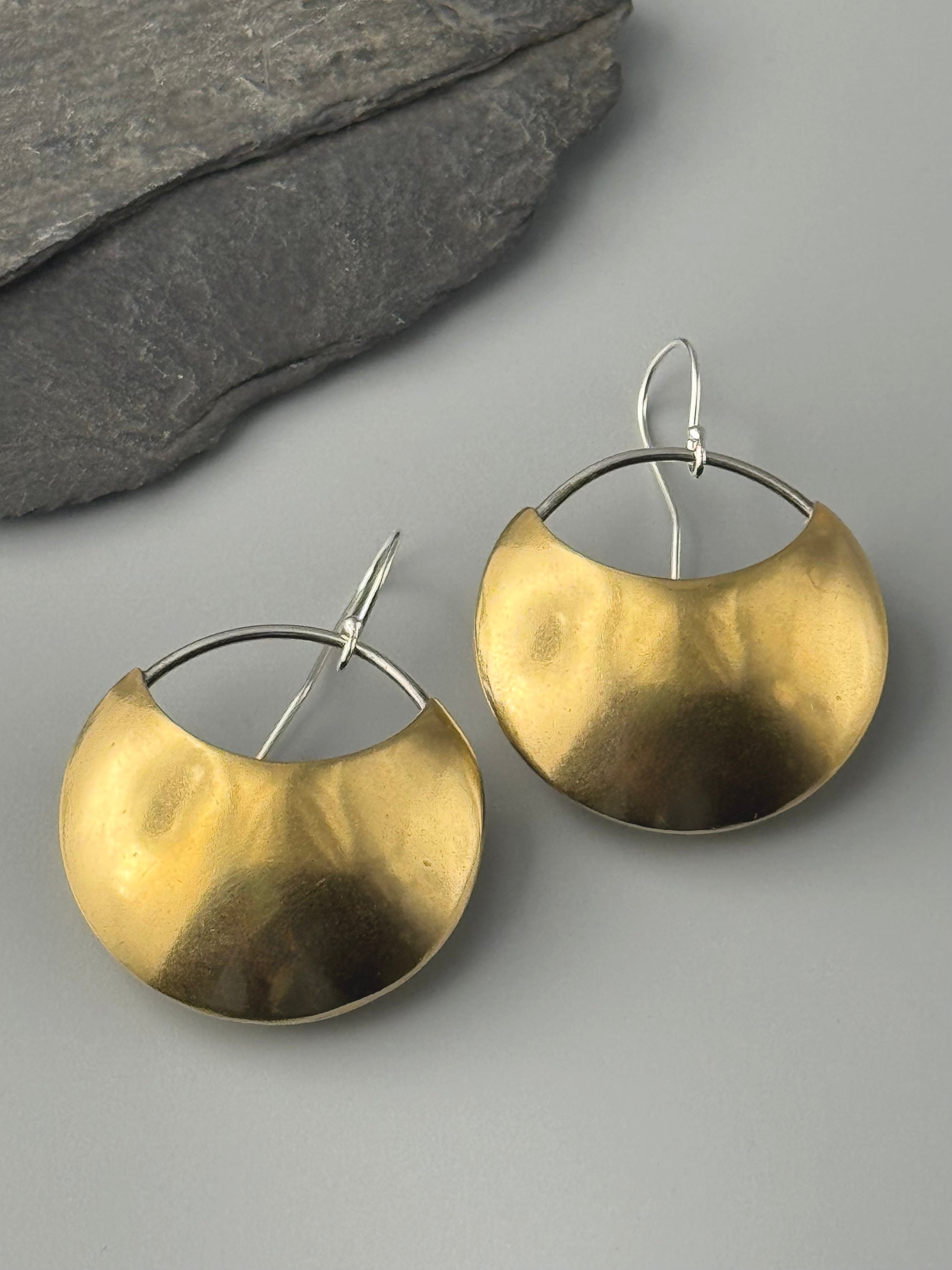 •SMALL SCOOP• brass dangle earrings