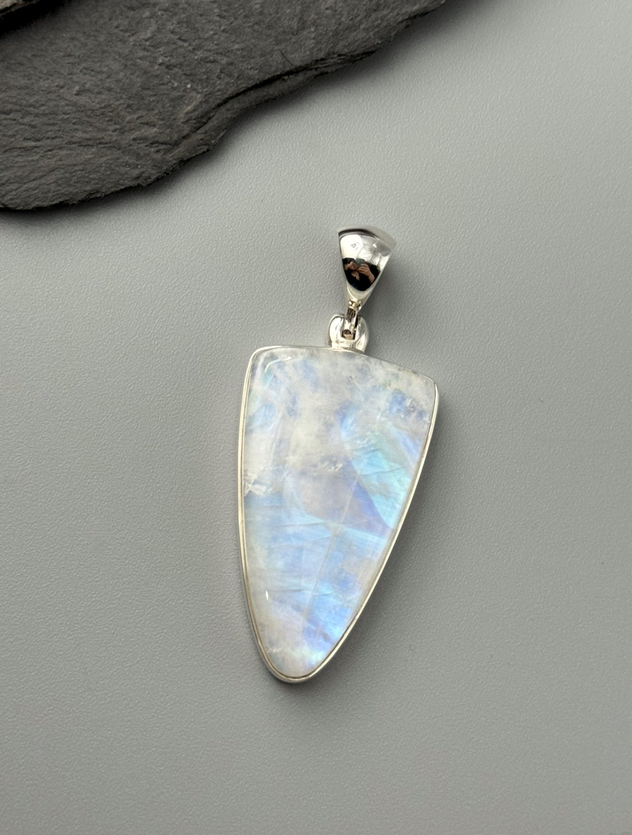 •RAINBOW MOONSTONE FANG• sterling silver pendant