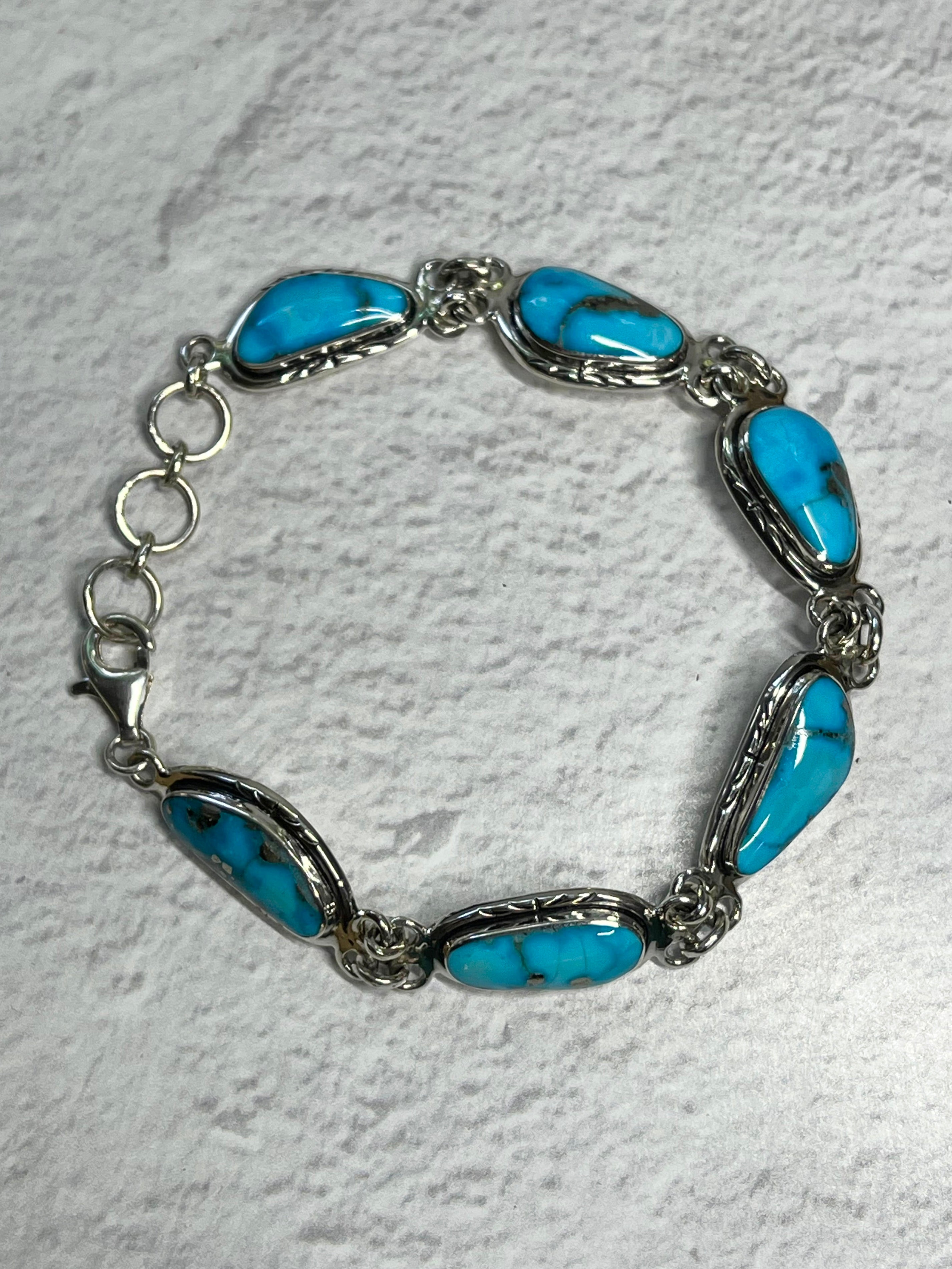 •BLUE RIDGE NEVADA TURQUOISE• Navajo silver bracelet
