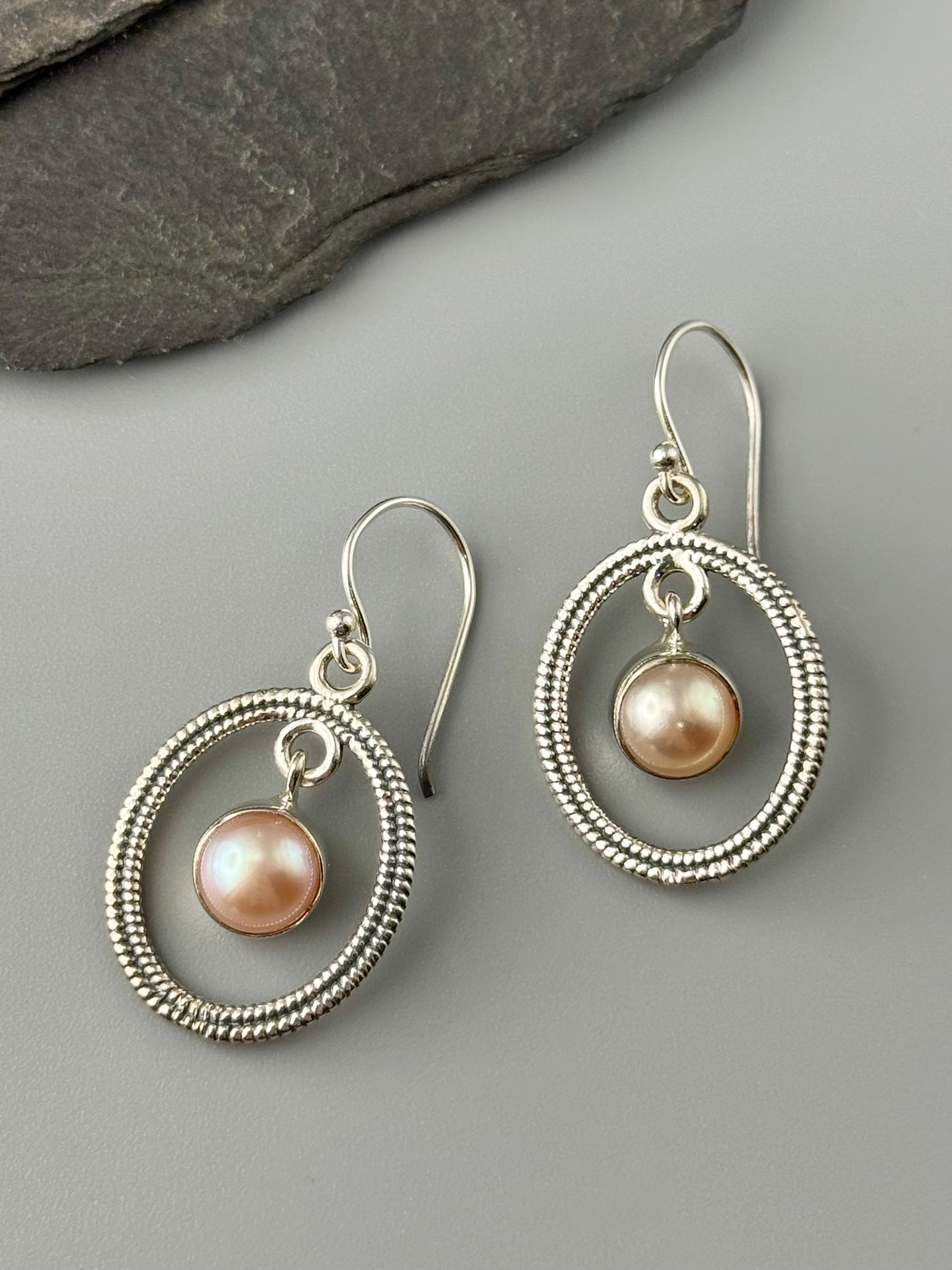 •LASSO• pearl + silver dangle earrings