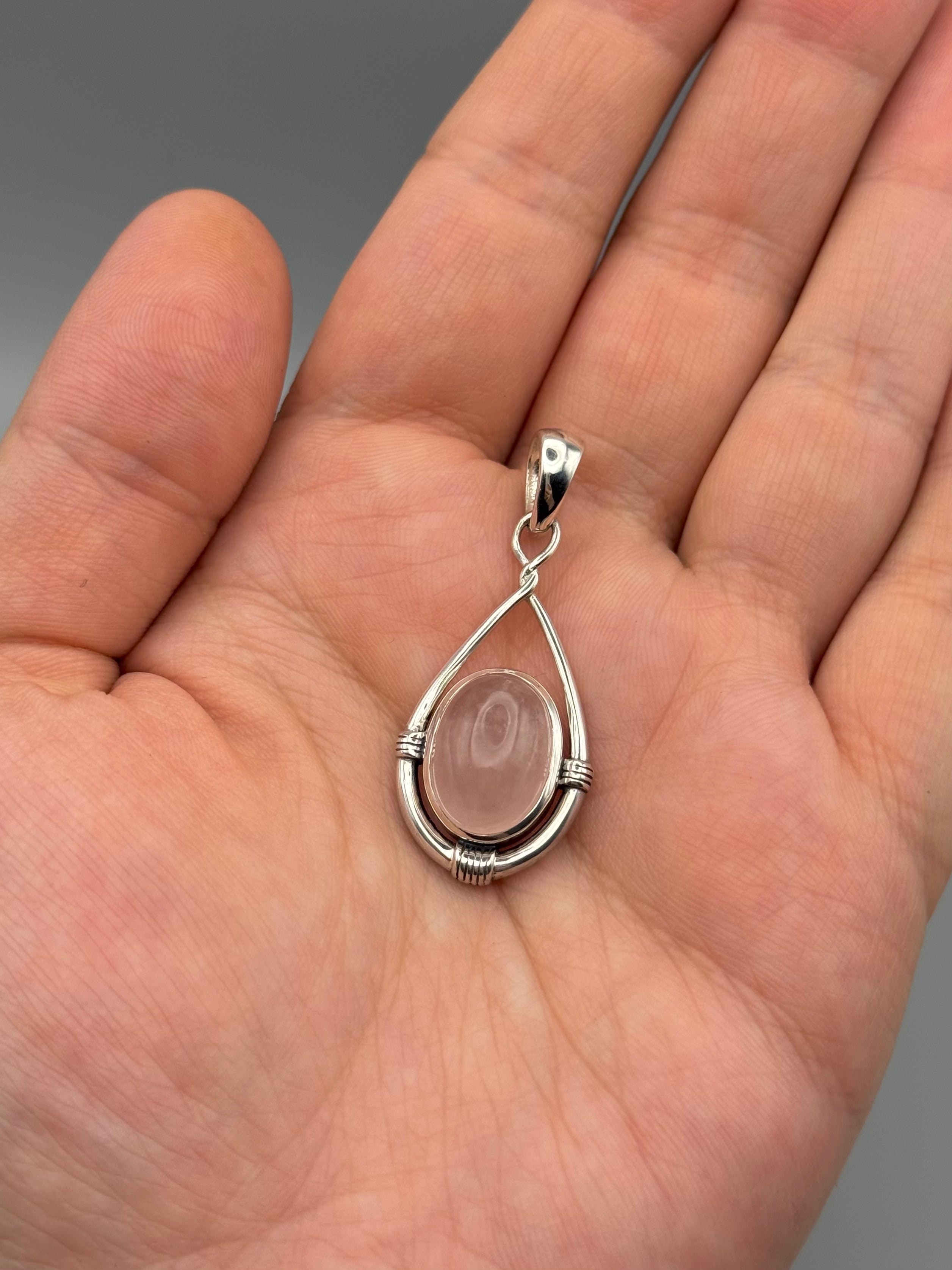 •ROSE QUARTZ - HITCHED• sterling silver pendant