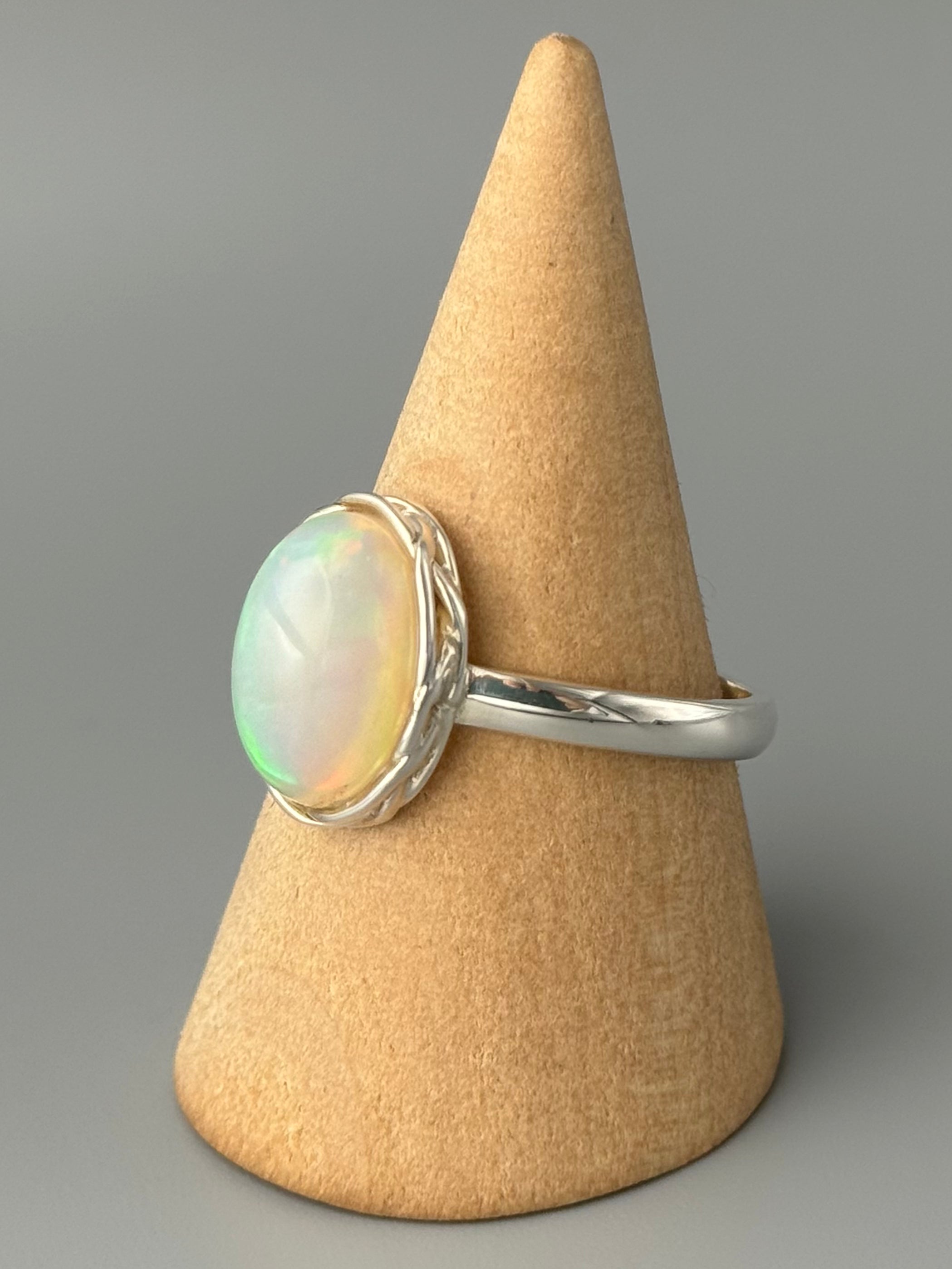 •ETHIOPIAN OPAL - LATTICE• braided bezel silver ring (various sizes)
