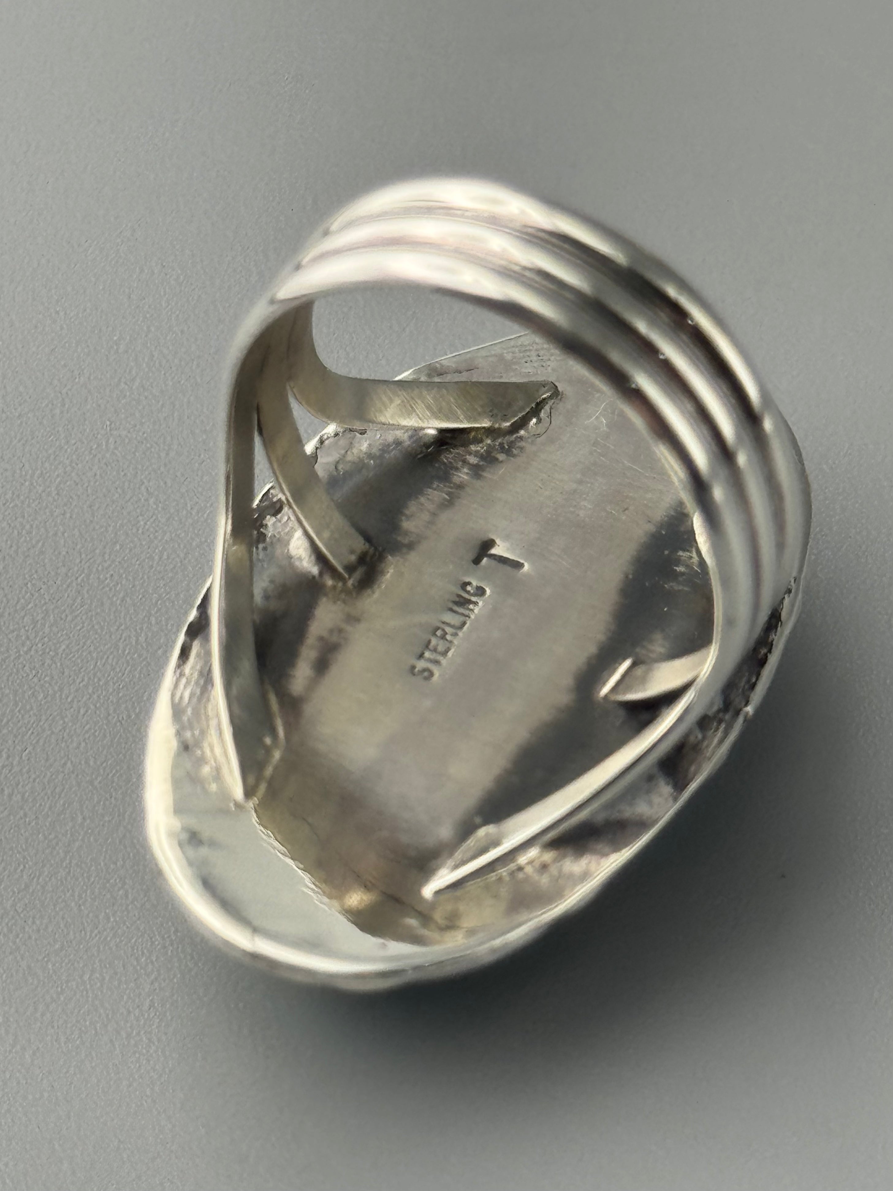 •KINGMAN TURQUOISE - SMUDGE• Navajo silver ring (size 9.75)