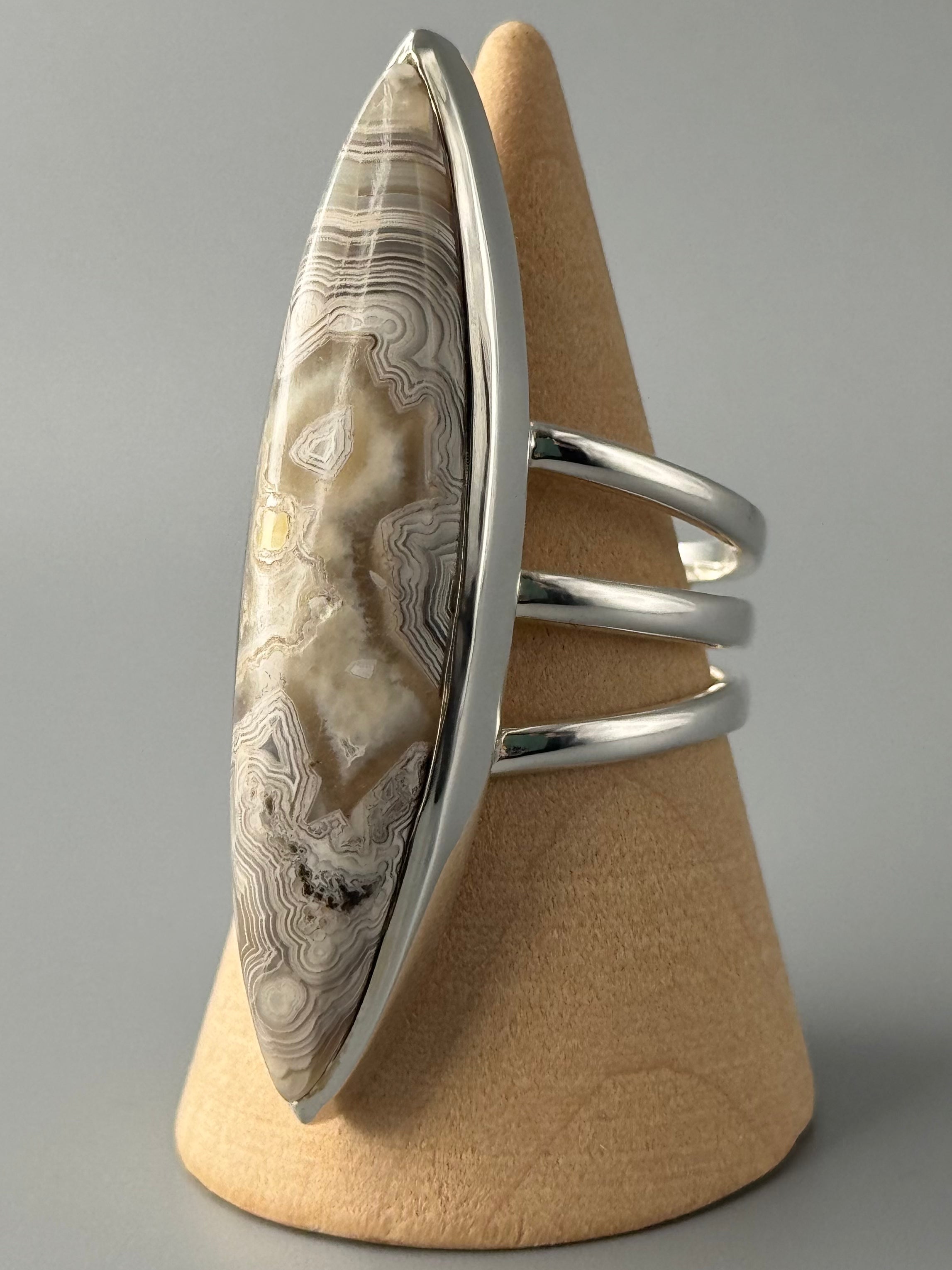 •LACE AGATE - DEEP MARQUISE• split band silver ring (size 9.75)