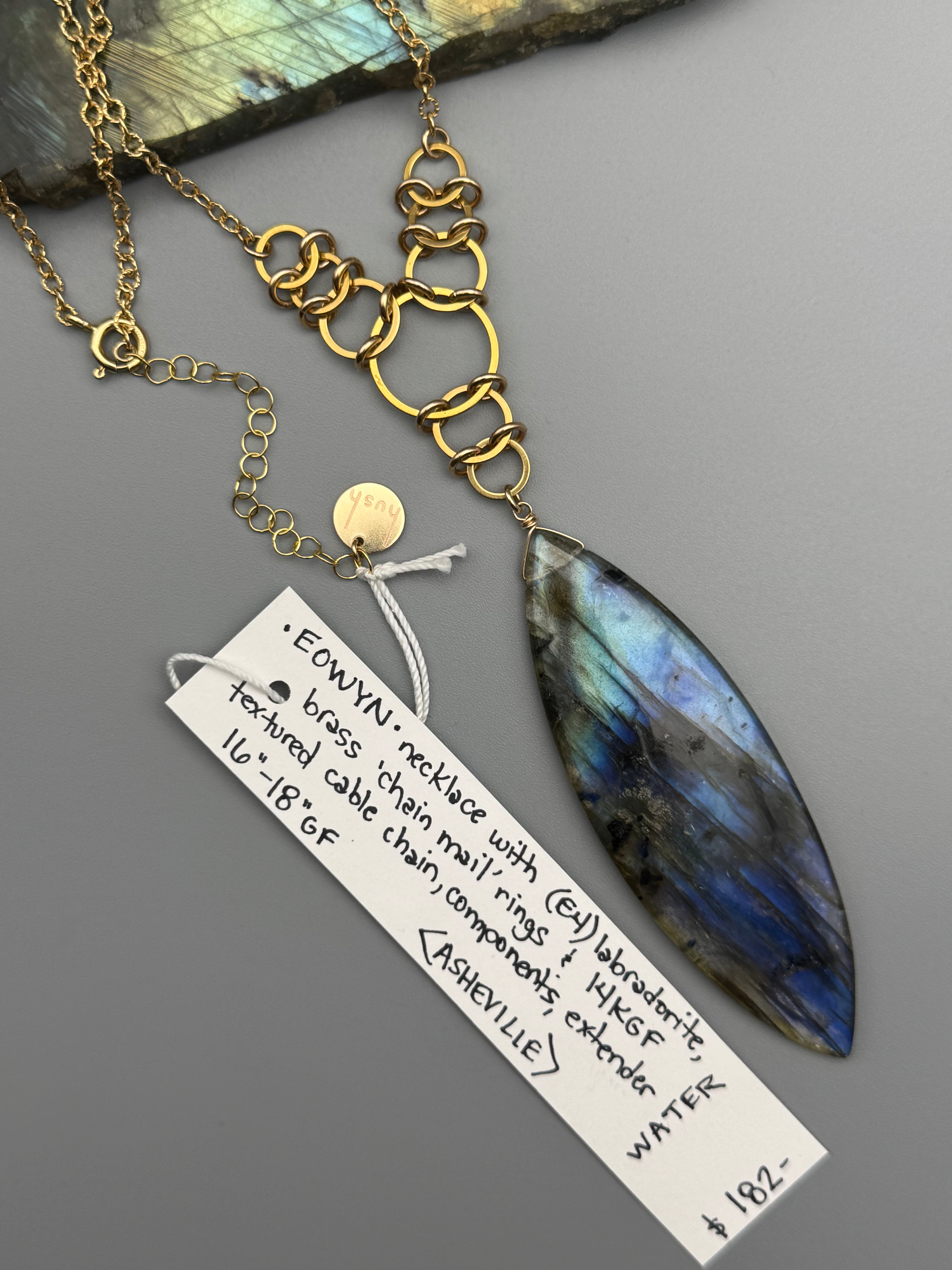 •EOWYN• labradorite + gold necklace (16"-18" long)