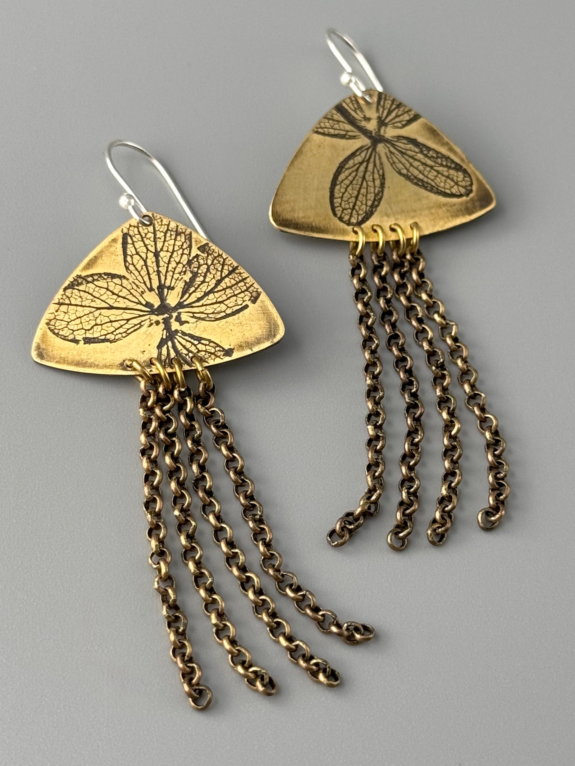 •HYDRANGEA DUSTER• mixed metal dangle earrings
