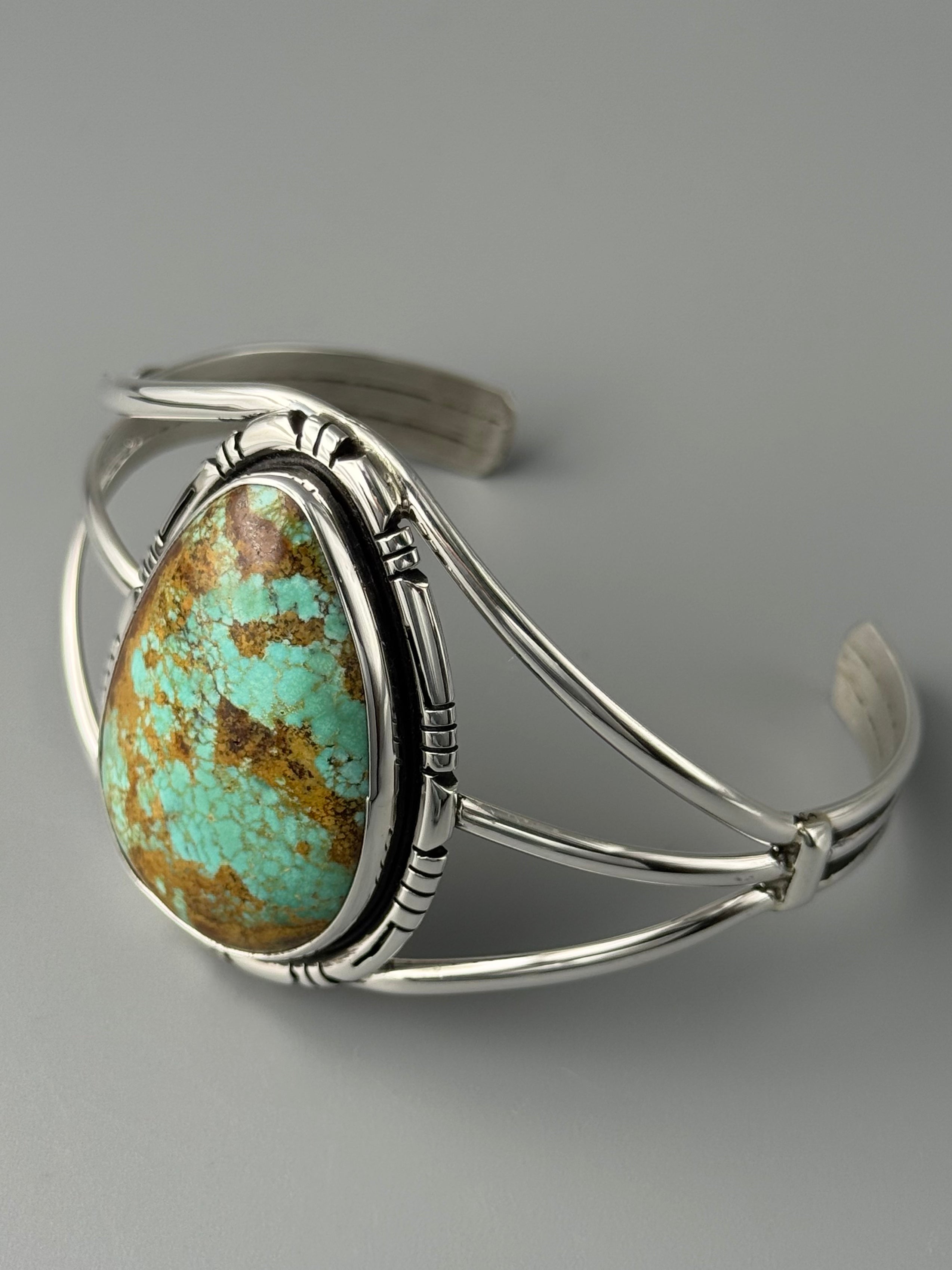 •KINGMAN TURQUOISE - STORM• Navajo sterling silver cuff bracelet (7.25" +/-)