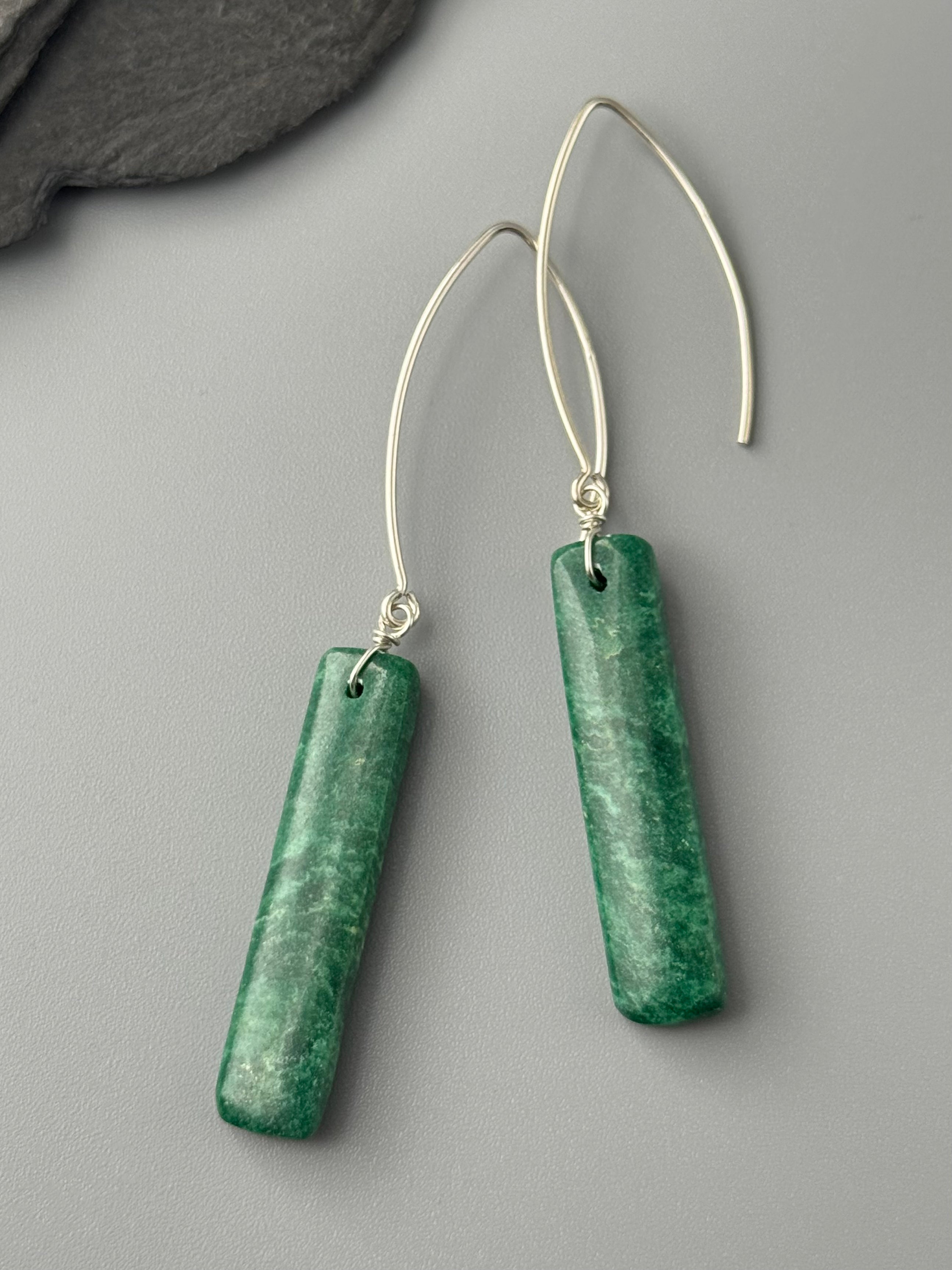 •STRAY• new jade + silver earrings