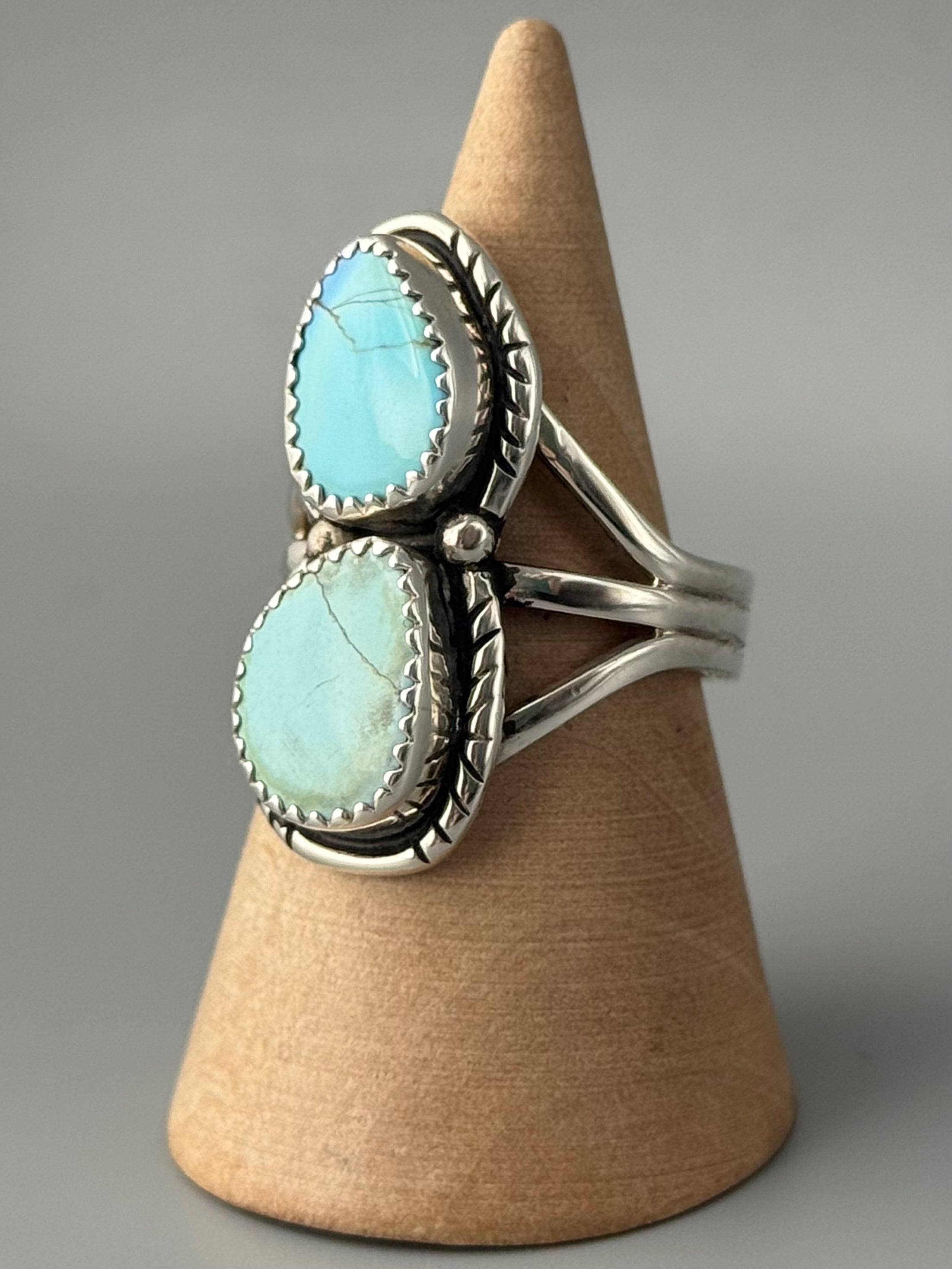 •GOLDEN HILL TURQUOISE - NAAKI - 2• Navajo silver ring (size 9)