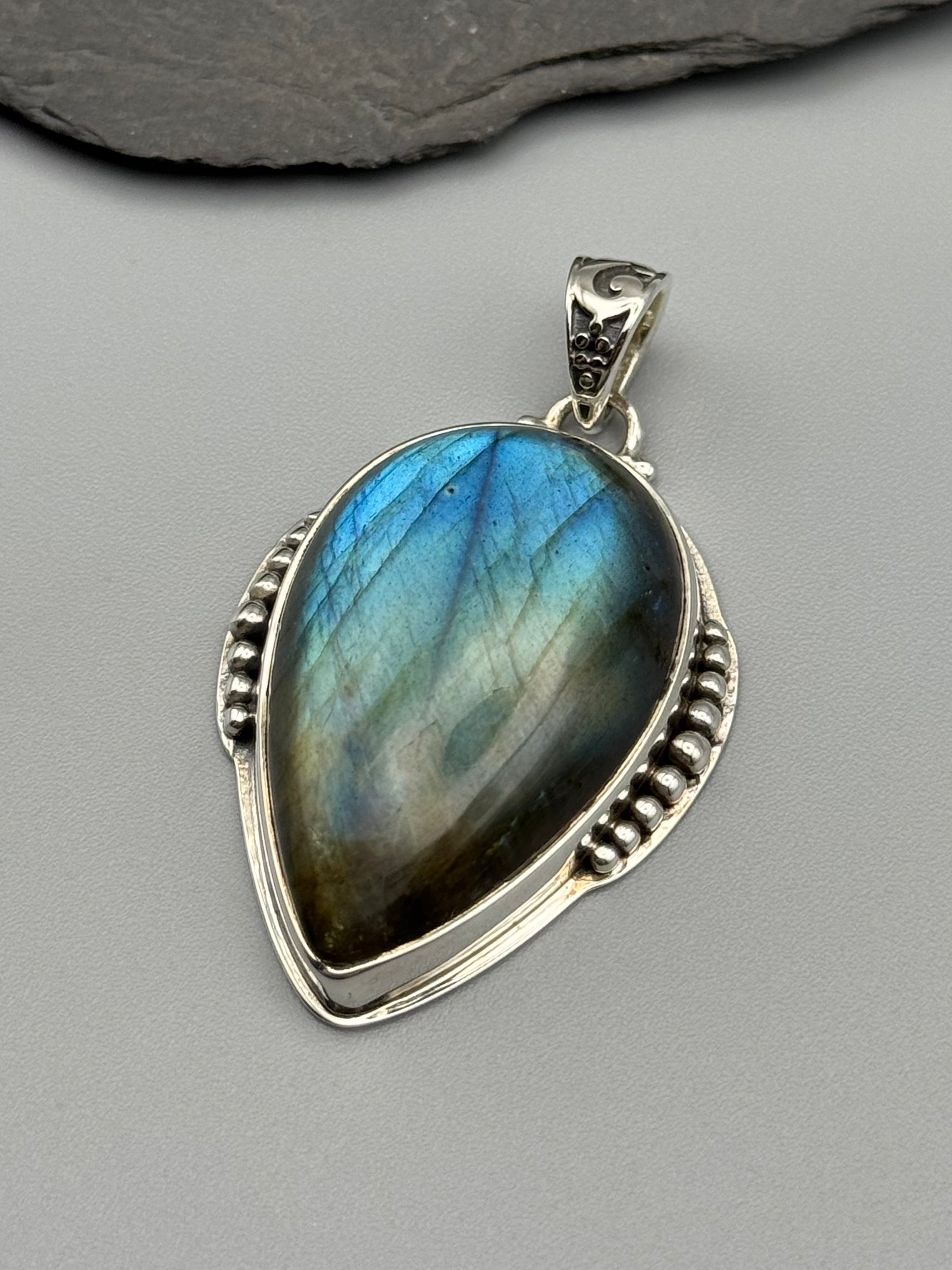 •LABRADORITE SPEAR TEAR - RISE• sterling silver pendant