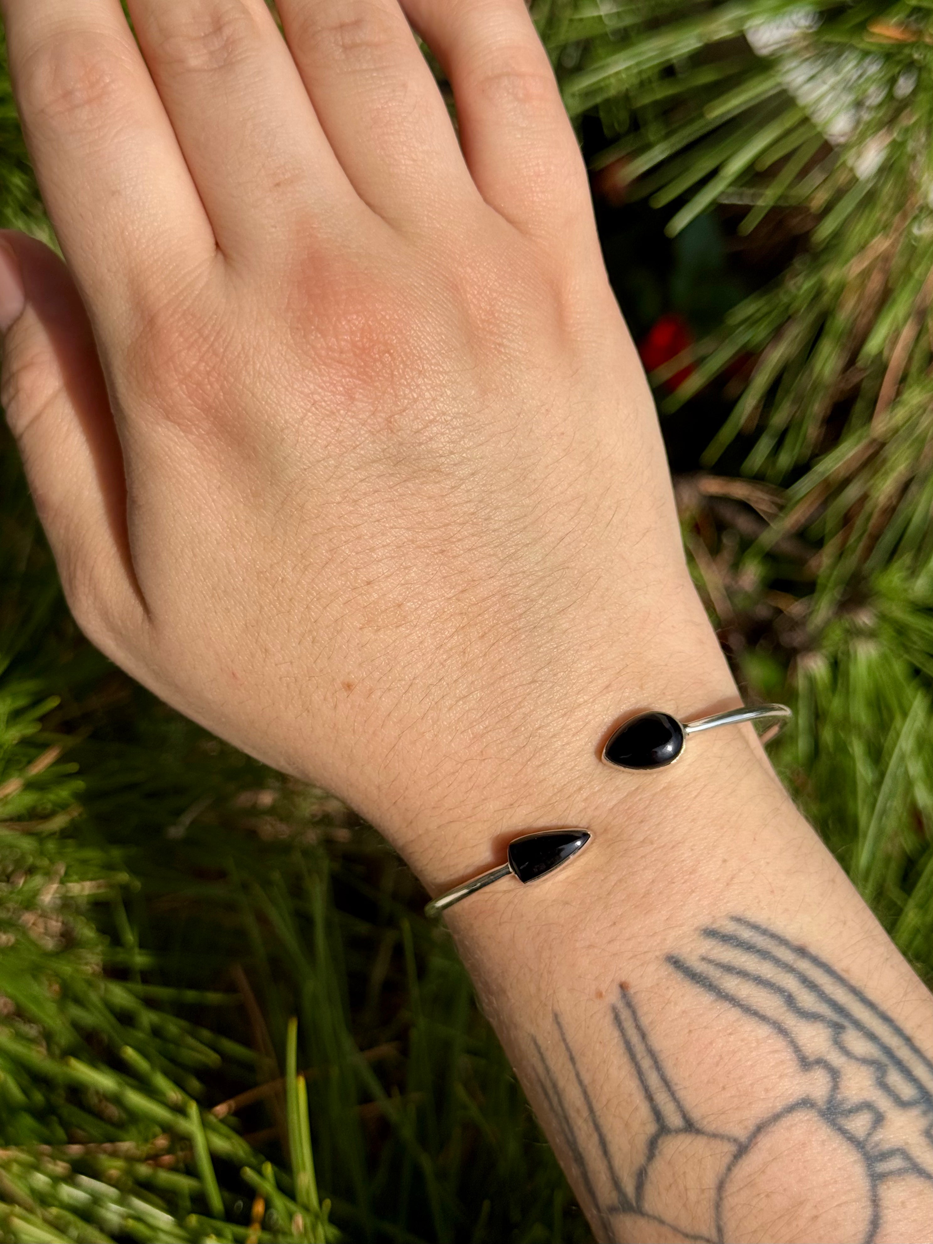 •FANG + TEAR• onyx + silver twist-on cuff bracelet