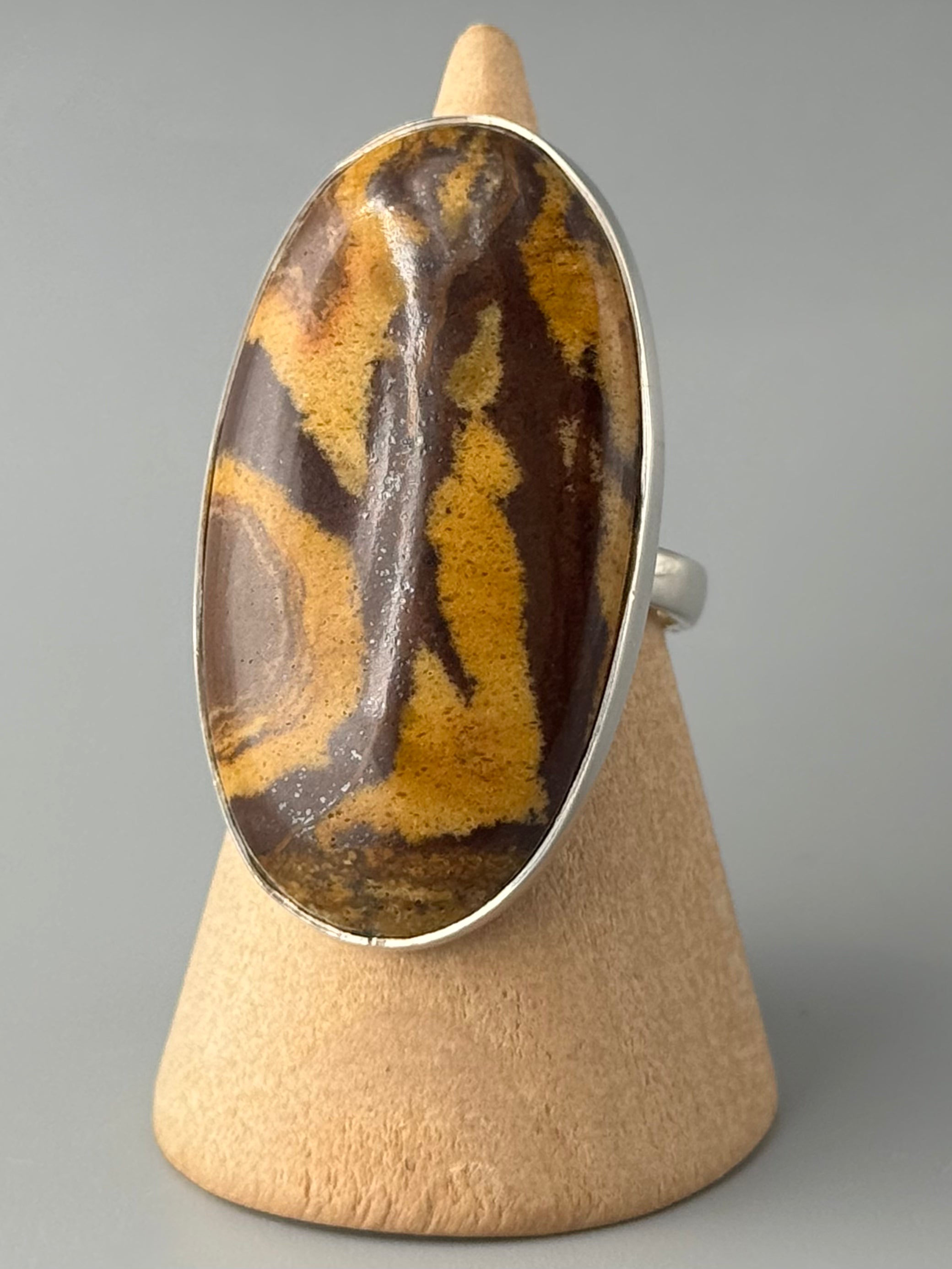 •AUSTRALIAN PICTURE JASPER - LONG OVAL• sterling silver ring (size 8)