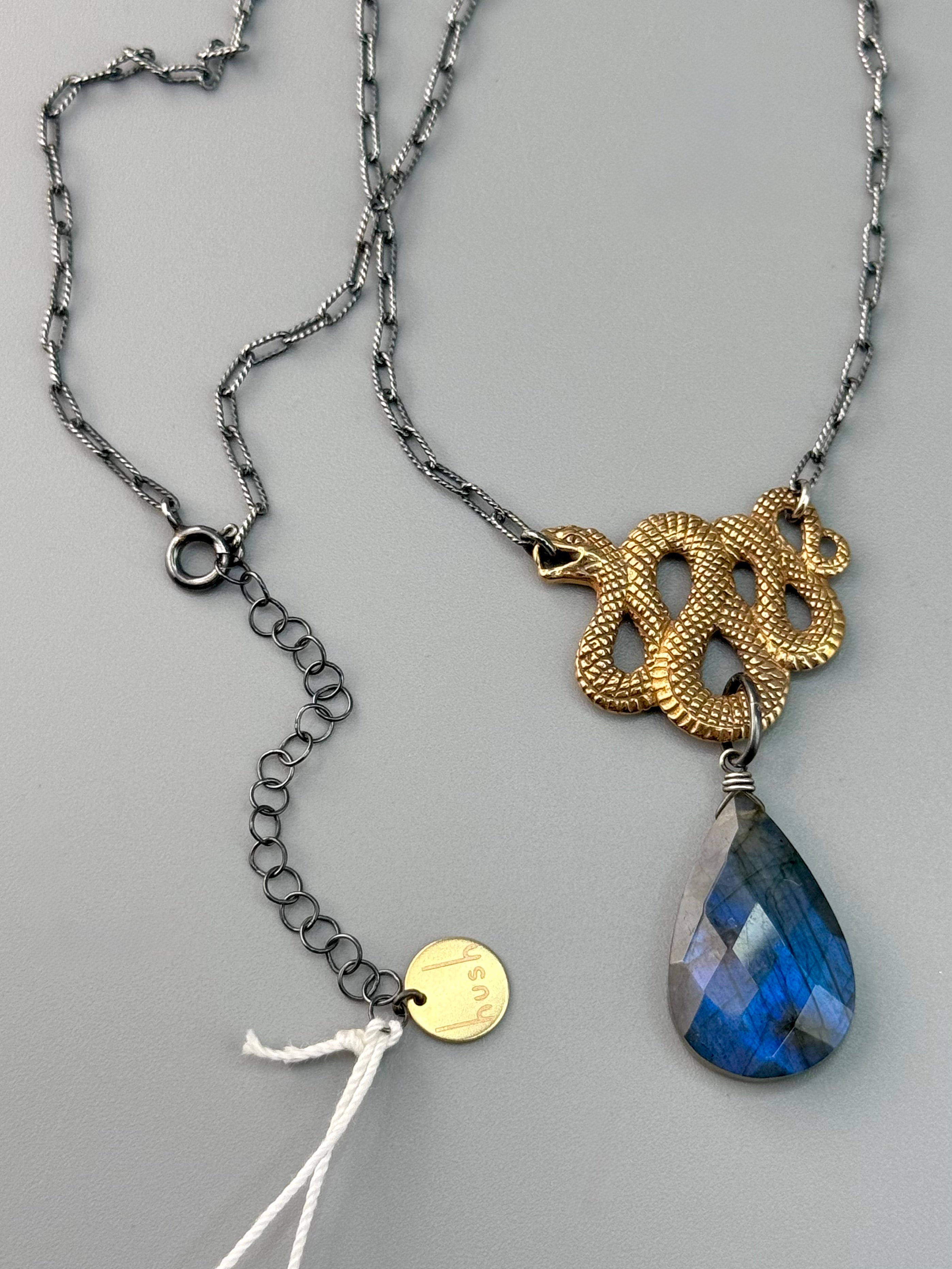•SUEÑO• labradorite + mixed metal necklace (16"-18" long)