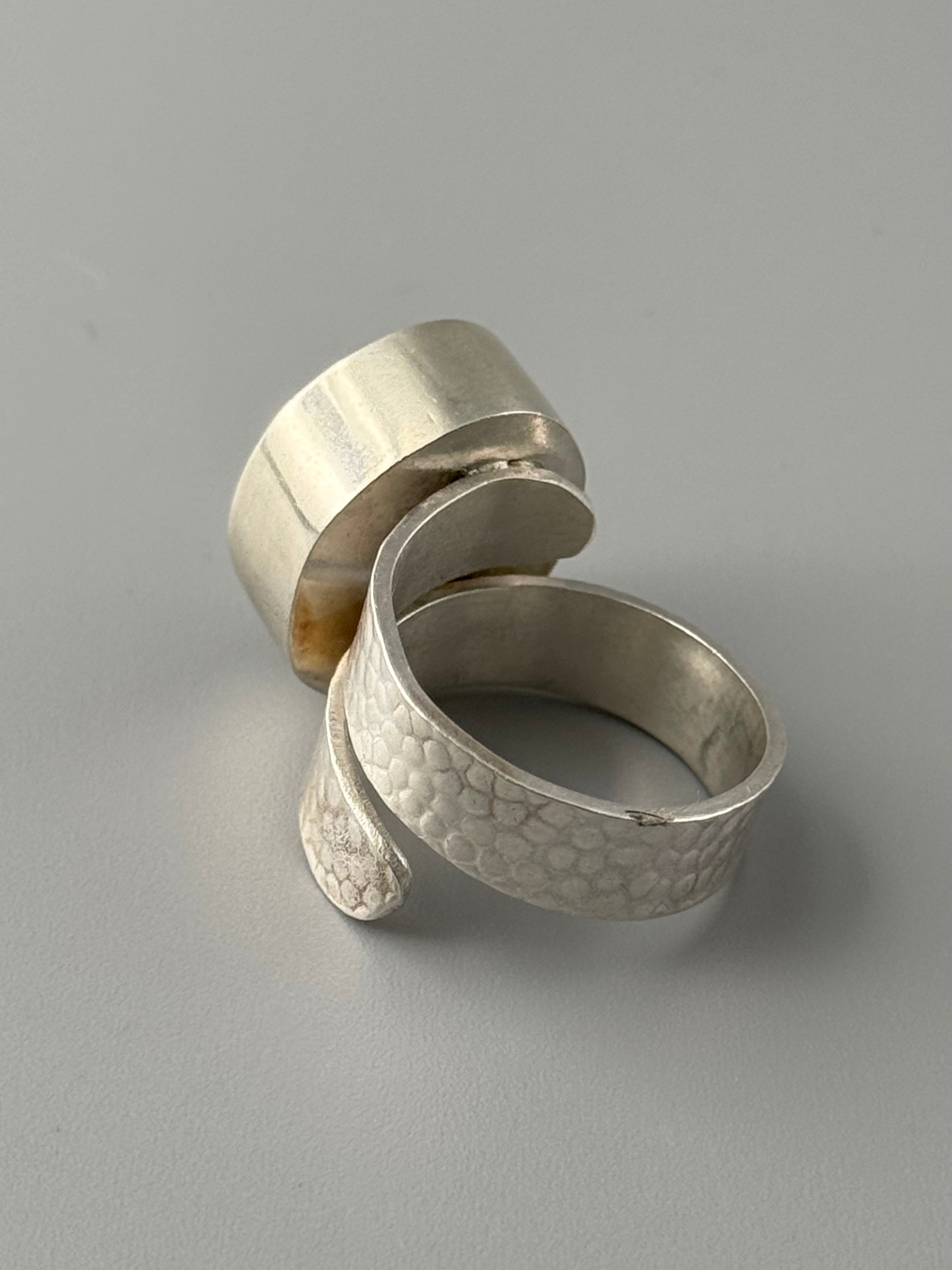 •WIDOW - SMALL• silver spider shadowbox adjustable ring